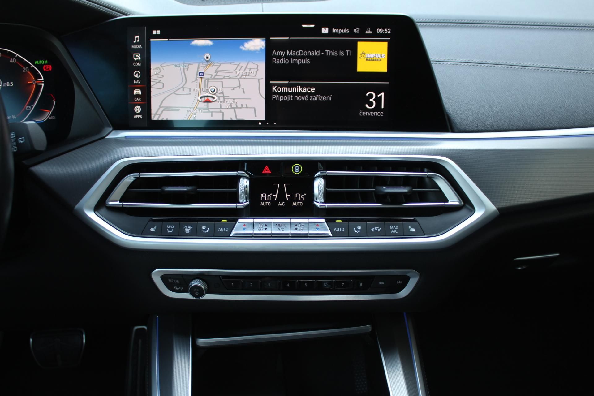 BMW X5, xDrive30d - fotka 5