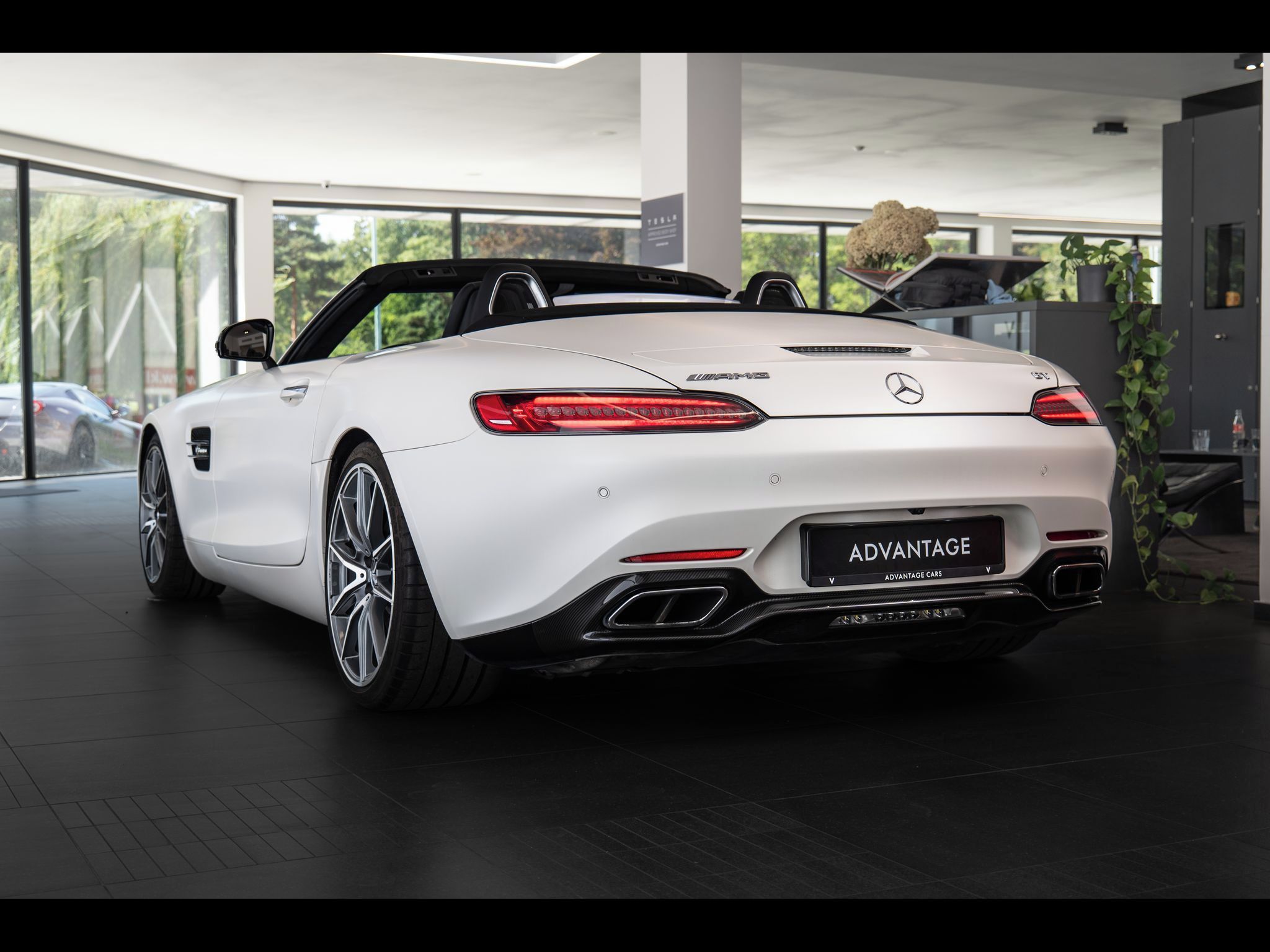 Mercedes-Benz AMG GT, Roadster/Burmester/Carbon/Alca - fotka 4
