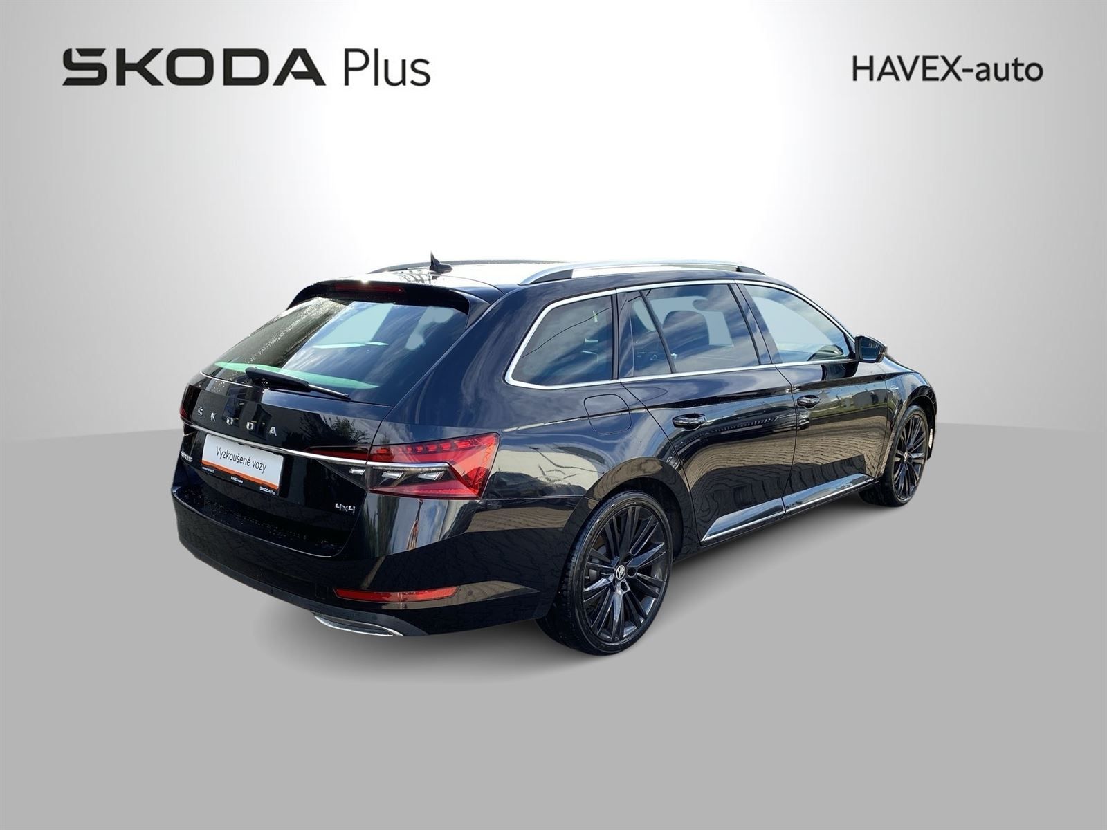 Škoda Superb, Combi 2.0 TDI 4x4 DSG L&K - fotka 2