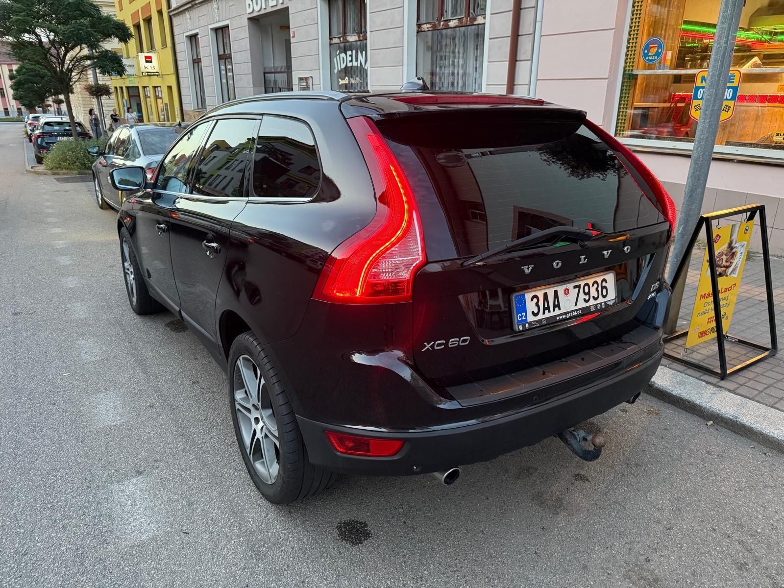 Volvo XC60, 2,4 tdi 158kw - fotka 4