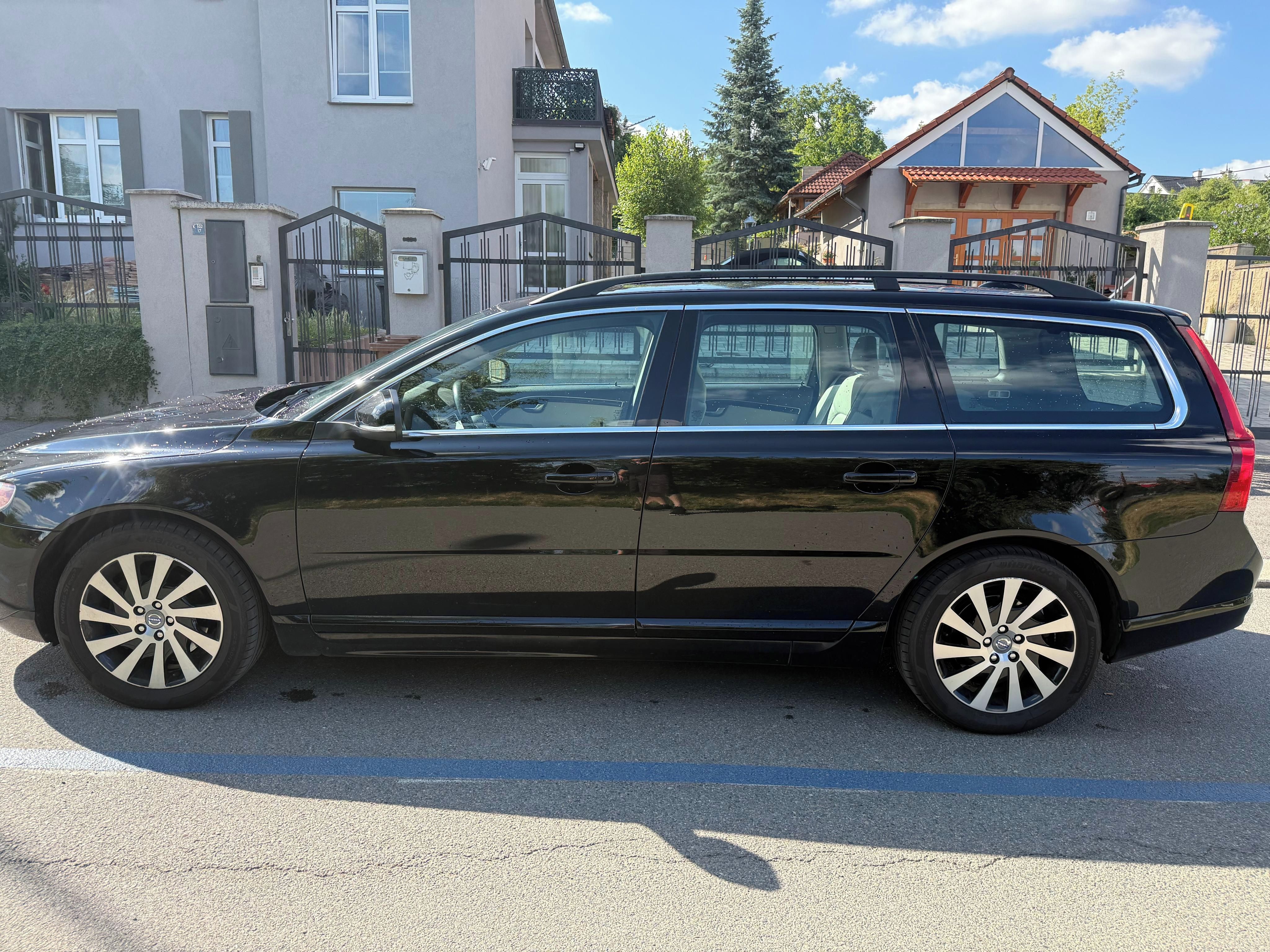 Volvo V70, Volvo V70 III, 2.0 D4 - fotka 5