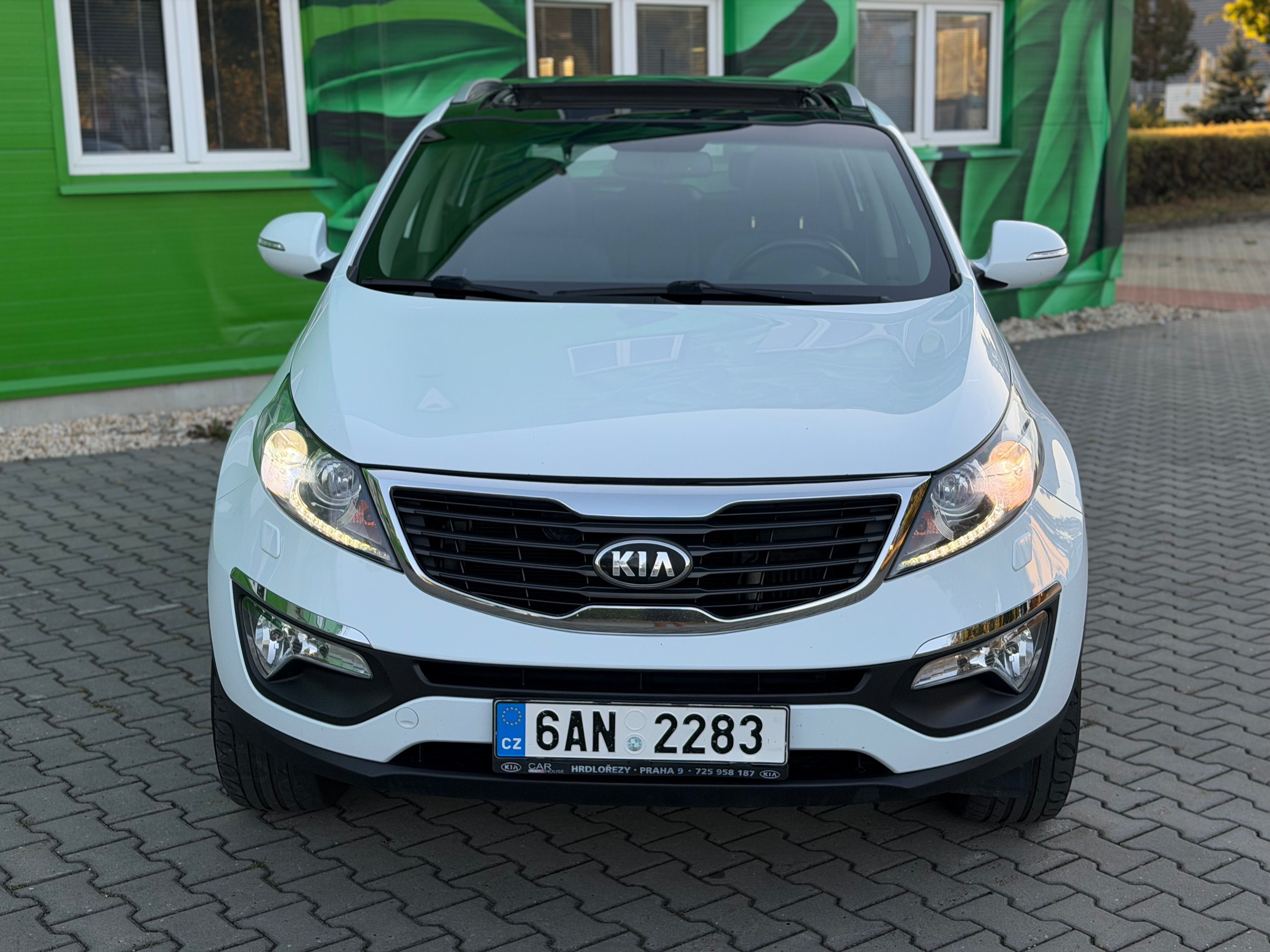 Kia Sportage, TOP STAV, 4x4 Automat Panorama - fotka 3