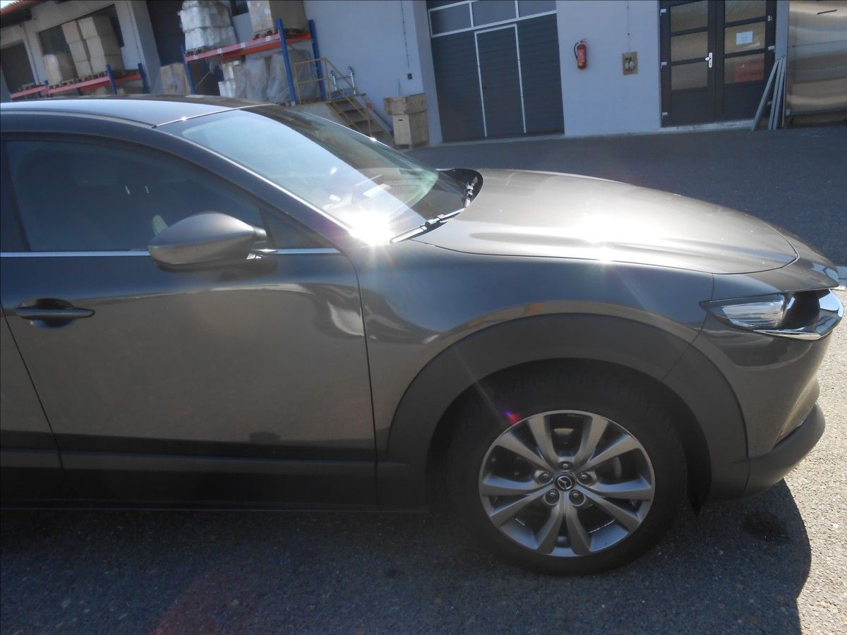 Mazda CX-30, 2,0 L SKYACTIV-G 110KW AWD - fotka 4