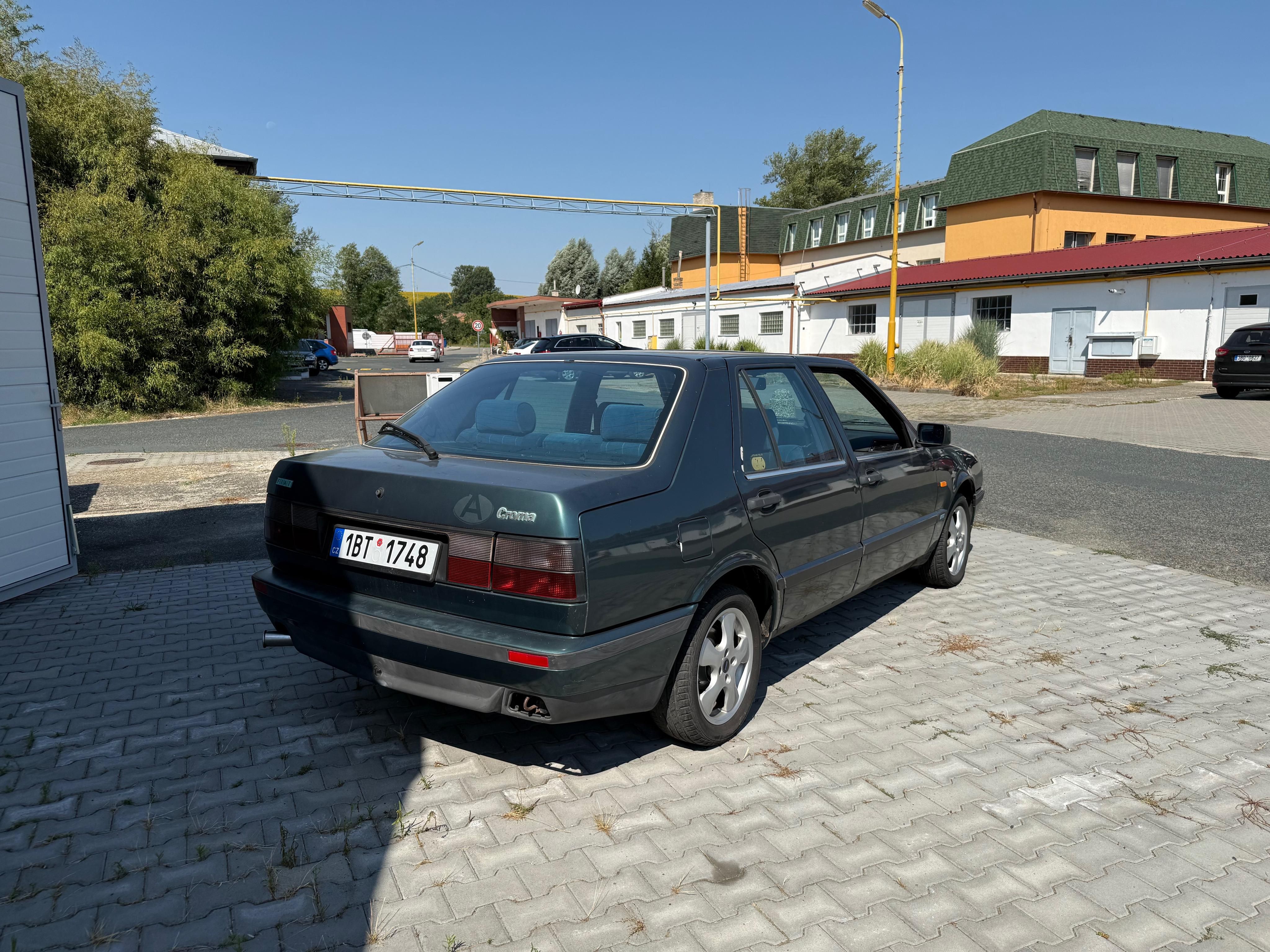 Fiat Croma, 2.5TD NOVÁ STK - fotka 6