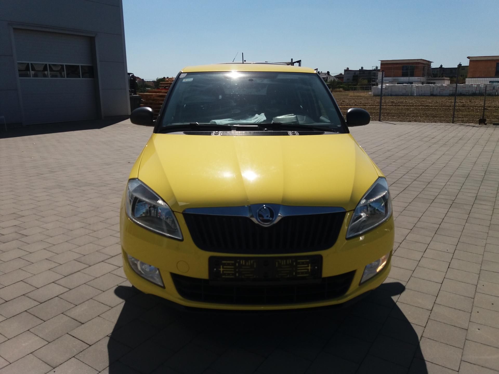 Škoda Fabia, 1.2TSi,63kW,ESP,KLIMA,1.MAJITE - fotka 2