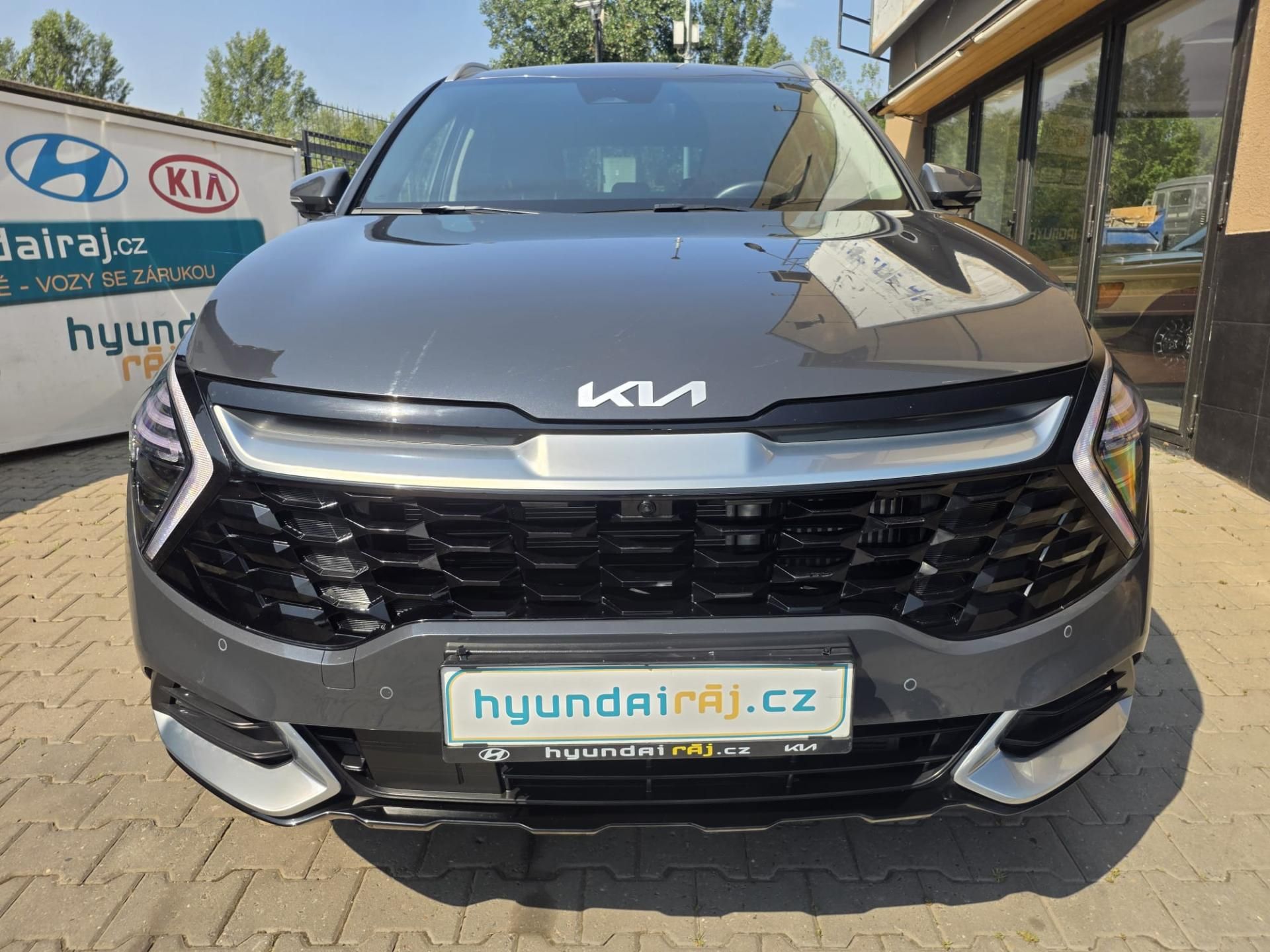 Kia Sportage, 1.6-HEV-V ZÁRUCE-NÍZKÉ KM - fotka 3