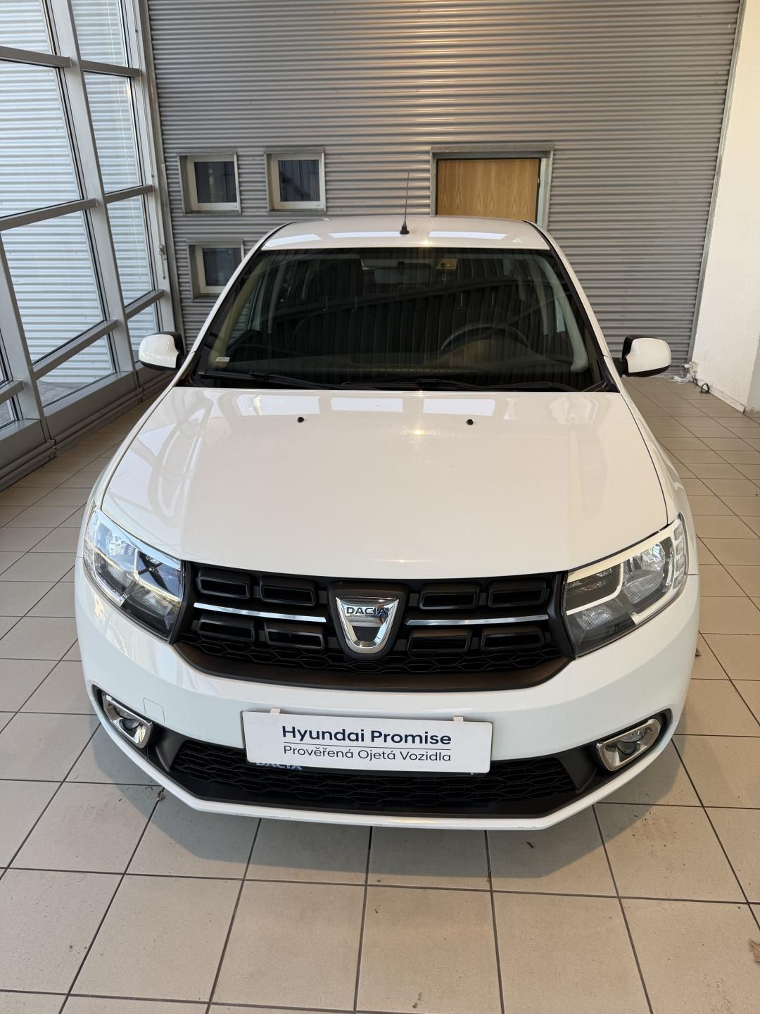 Dacia Logan, 1,2i 54kw Arctica - fotka 2