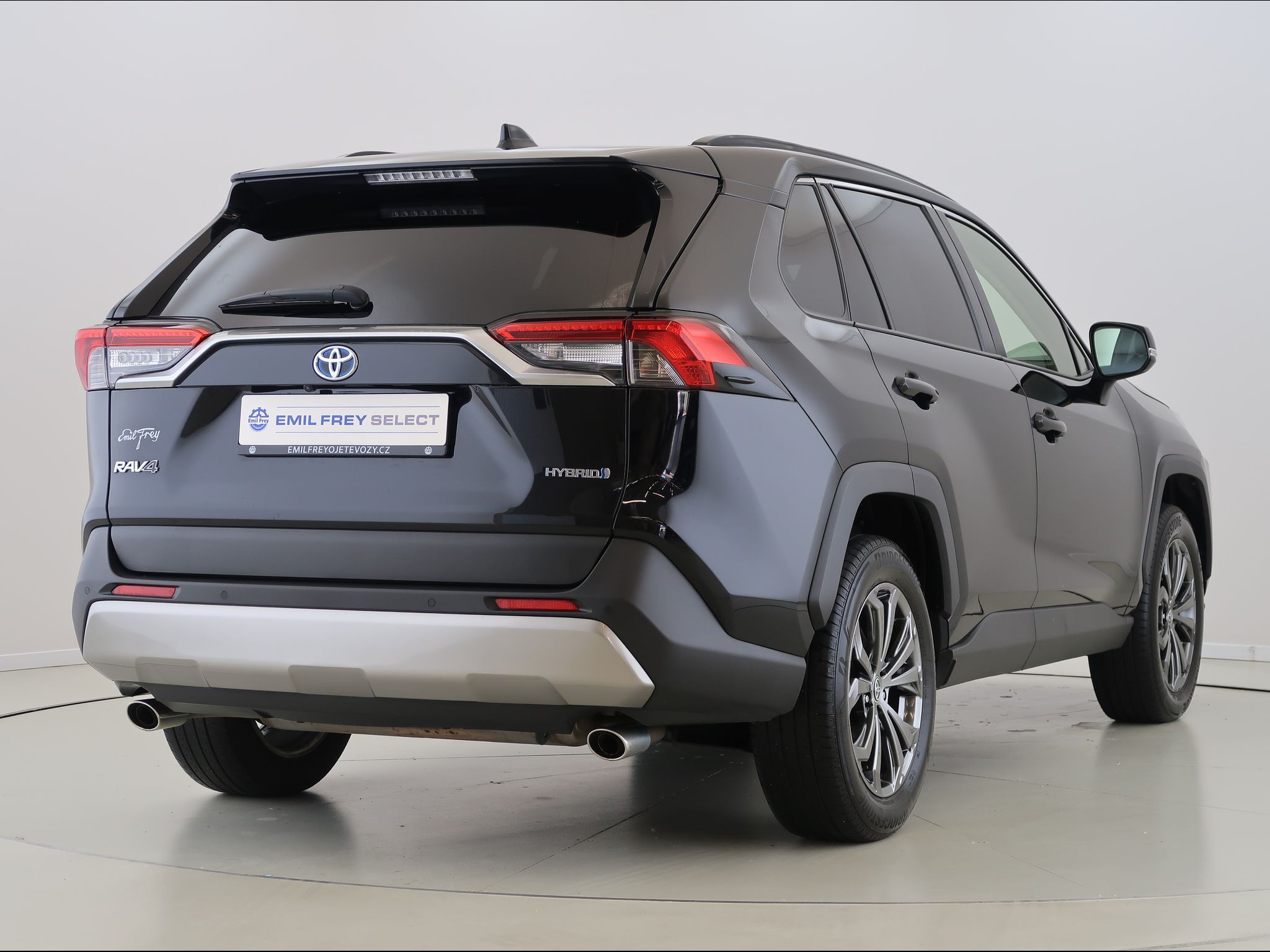 Toyota Rav4, 2.5Hybrid,4x4,1Maj,ComfortStyl - fotka 5