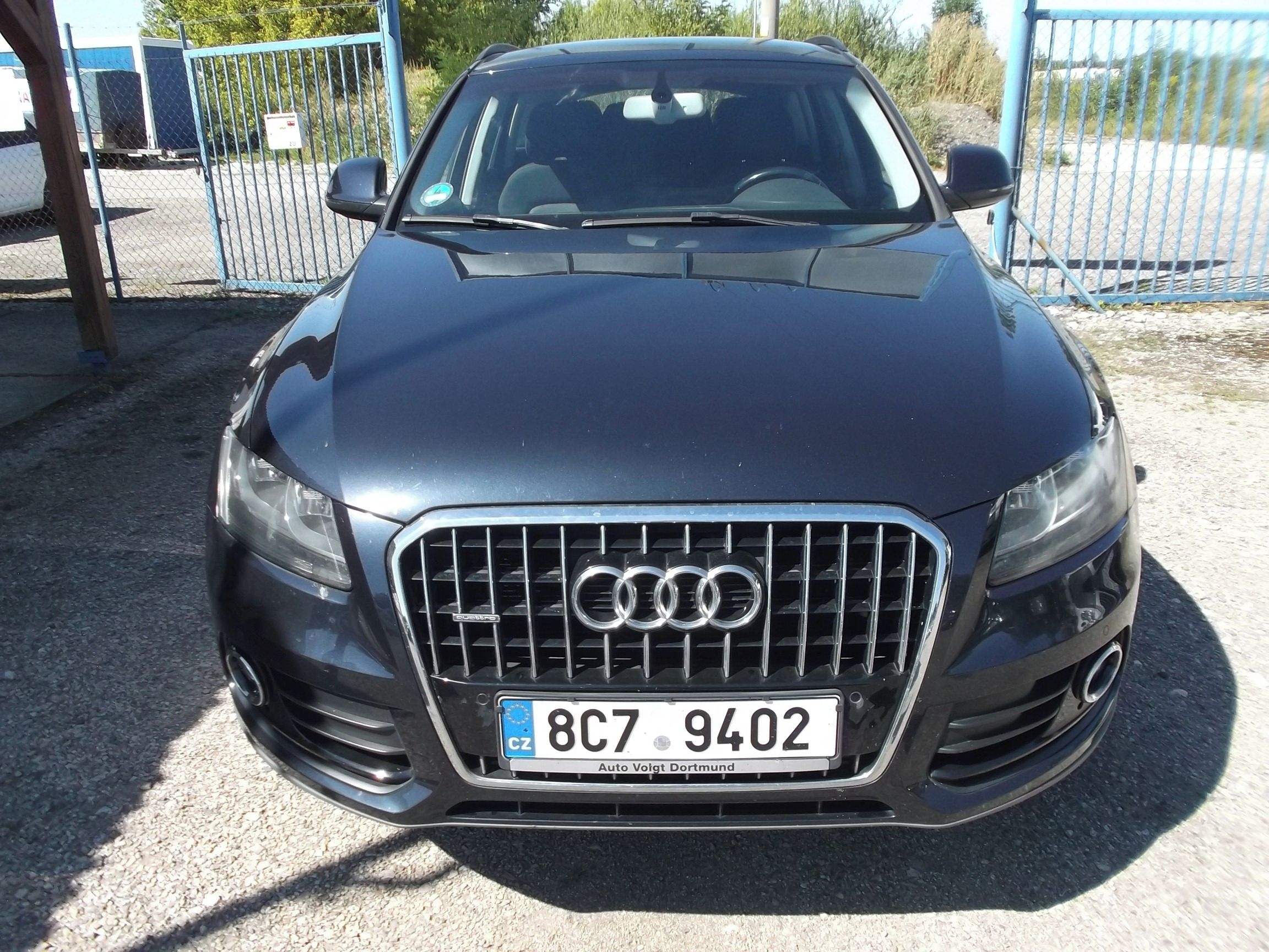 Audi Q5, 2.0 TDI - fotka 6