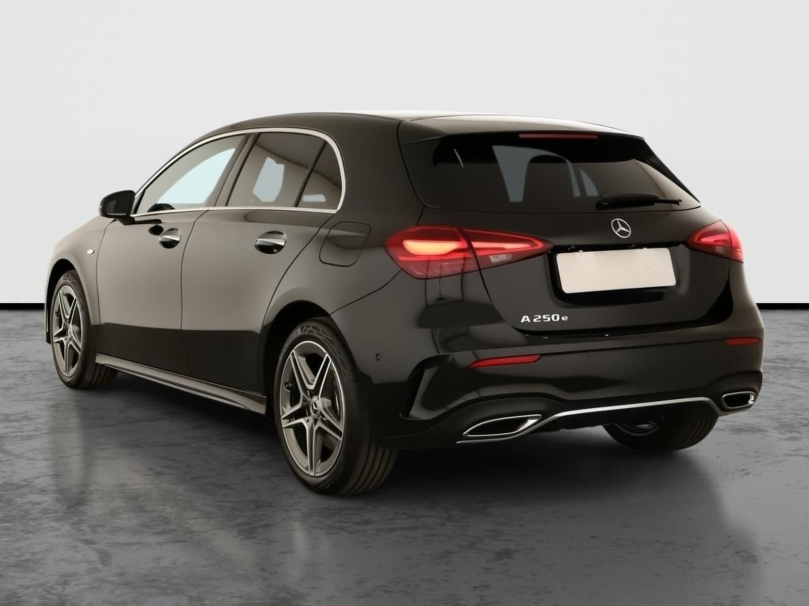 Mercedes-Benz Třídy A, 250 e, AMG Line, Navigace - fotka 4