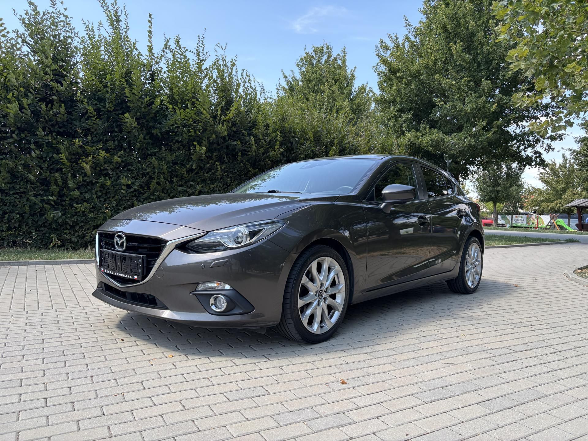 Mazda 3, 2.0 Sports-Line - fotka 3