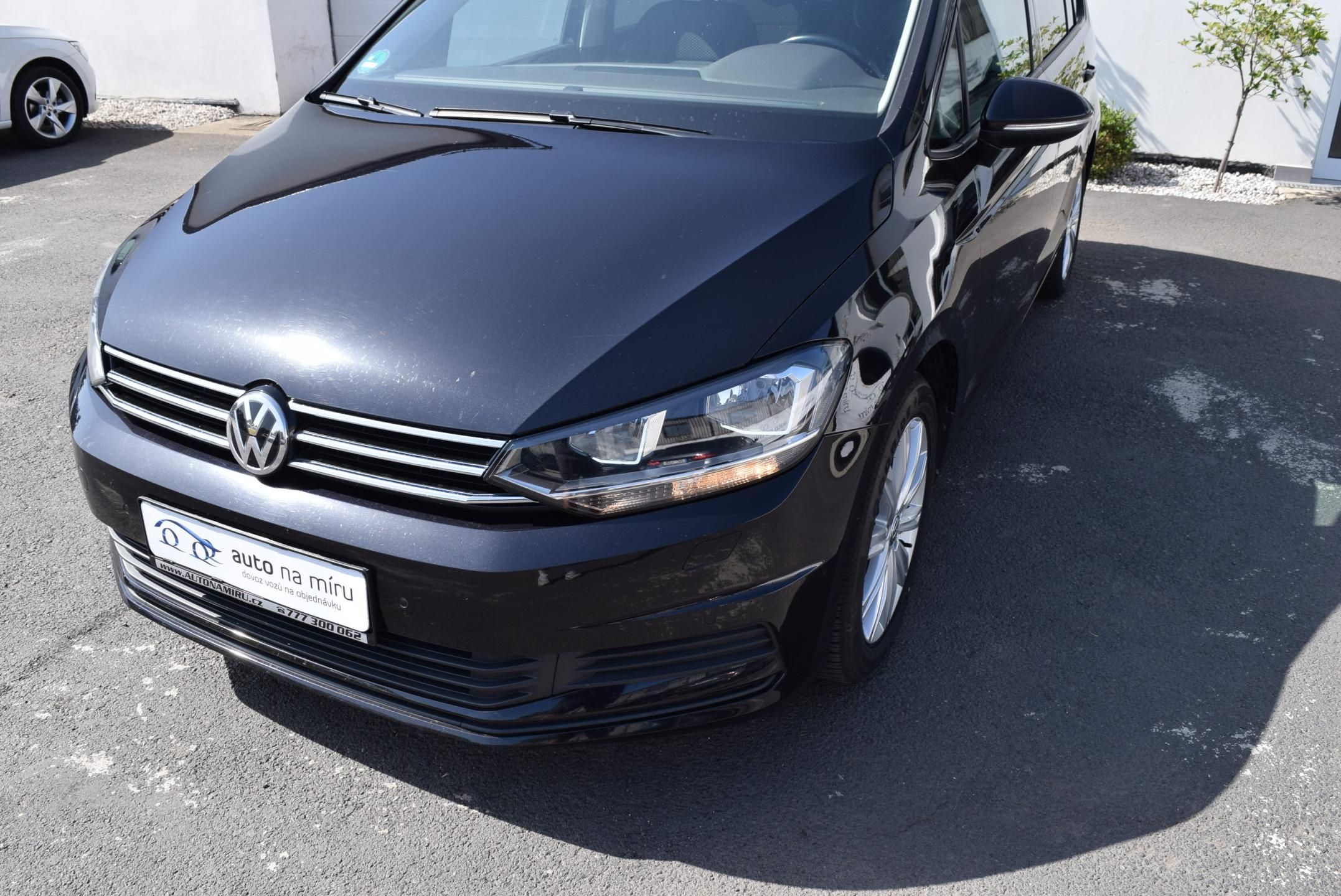 Volkswagen Touran, 2.0TDI 110kw 7MÍST CLBMT OPS - fotka 2