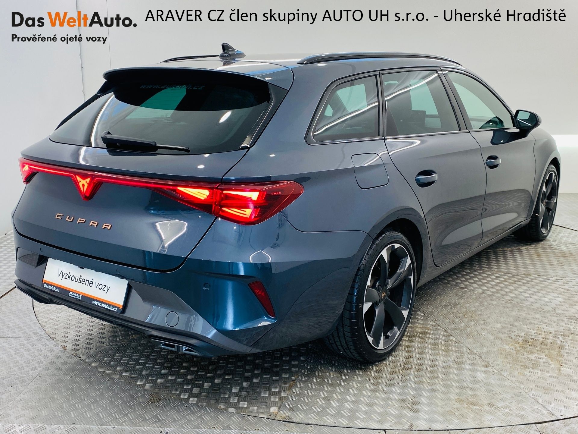 Cupra Leon, 1.5 ETSI 150K DSG - fotka 2