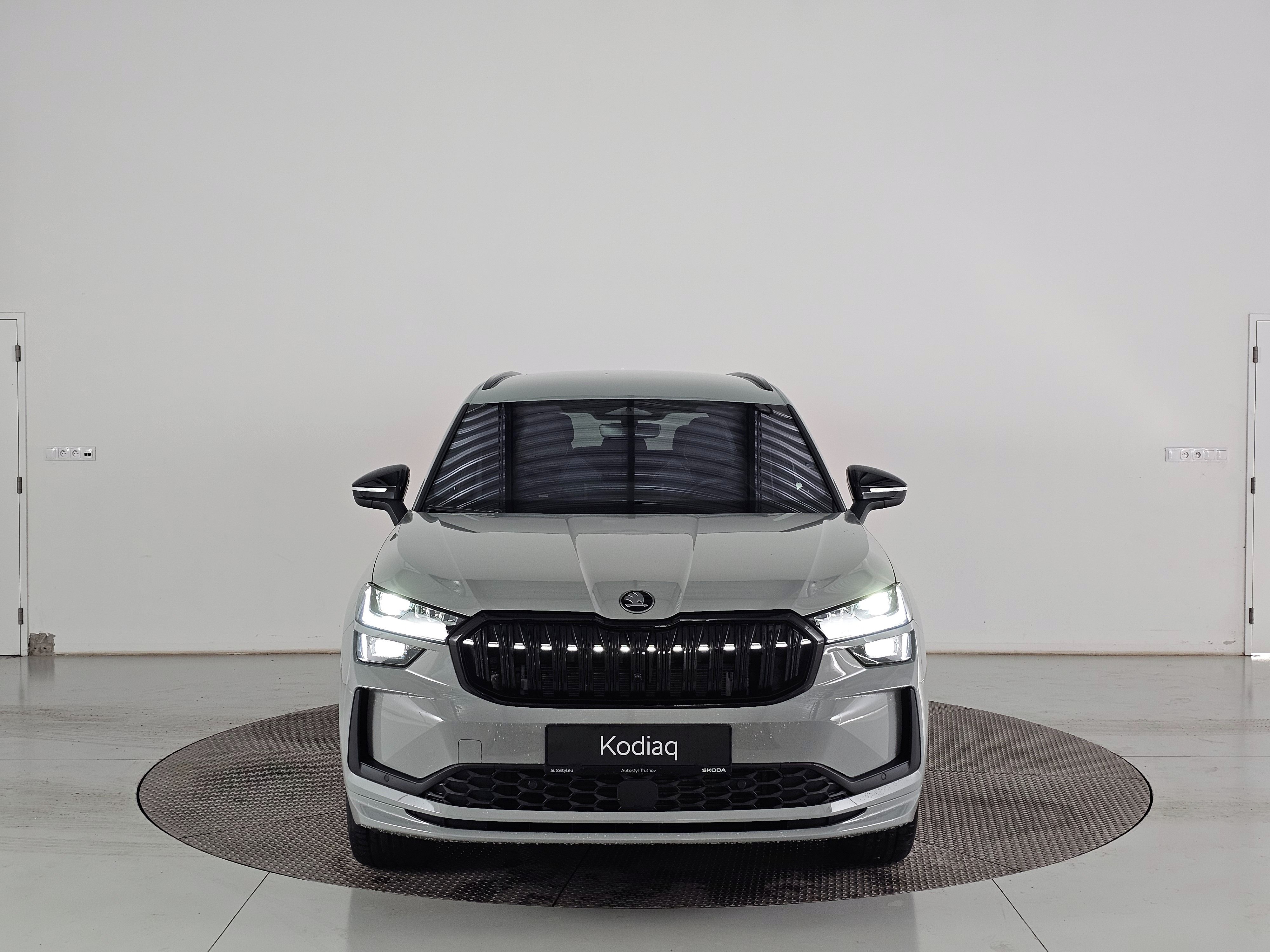 Škoda Kodiaq, Sportline 2.0TDI 142kW 4x4 - fotka 2