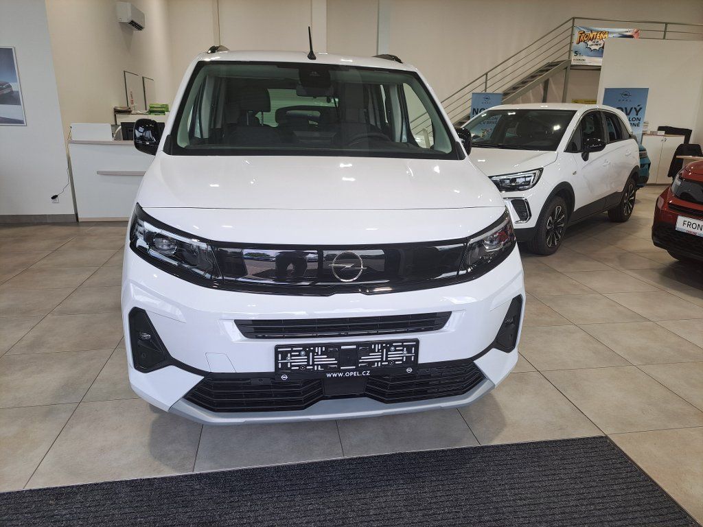 Opel Combo, Elegance Plus XL AT8 7 míst - fotka 2