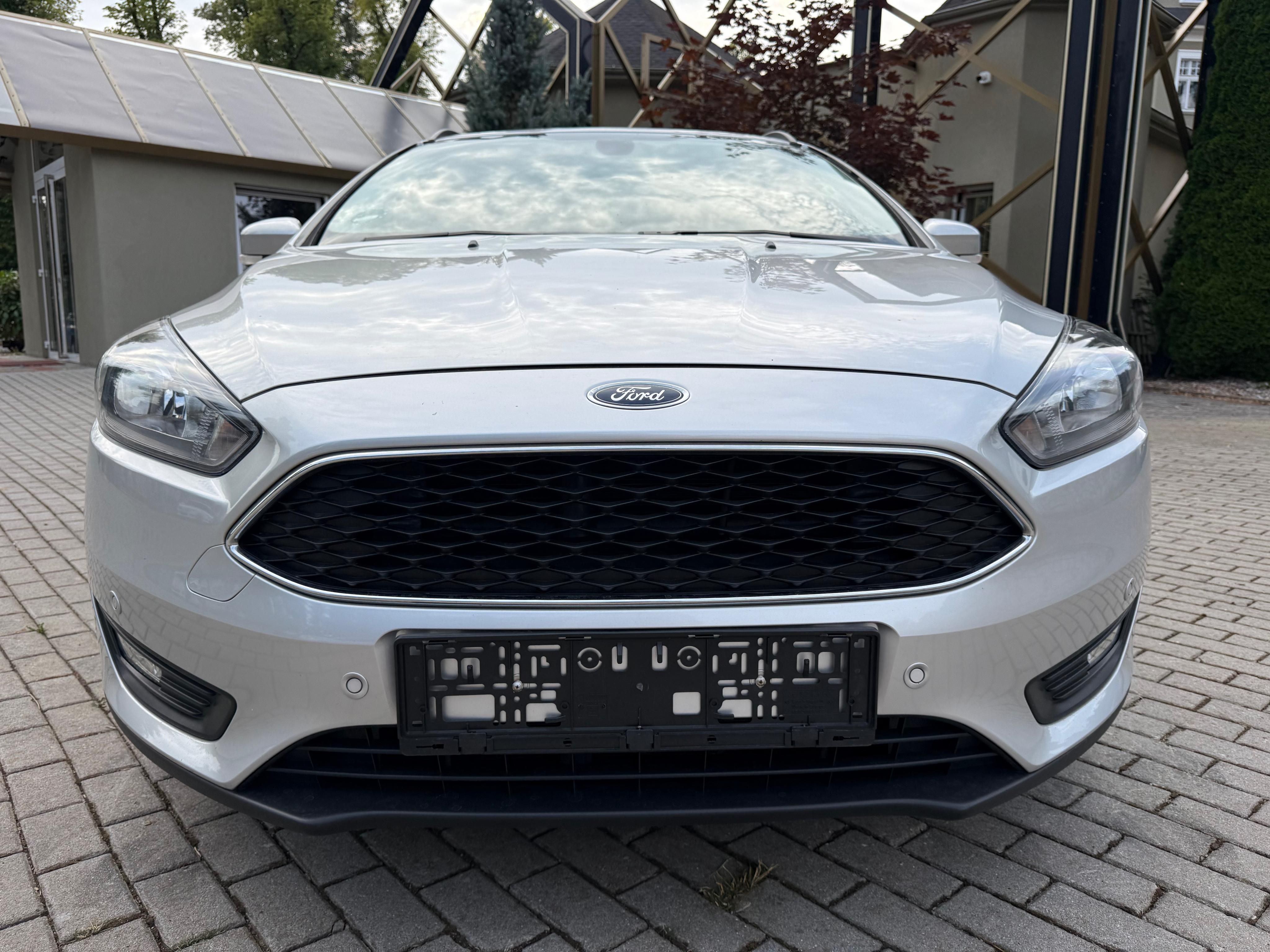 Ford Focus, 1.5i 110kW TOURNIER COOL&CONNT - fotka 6