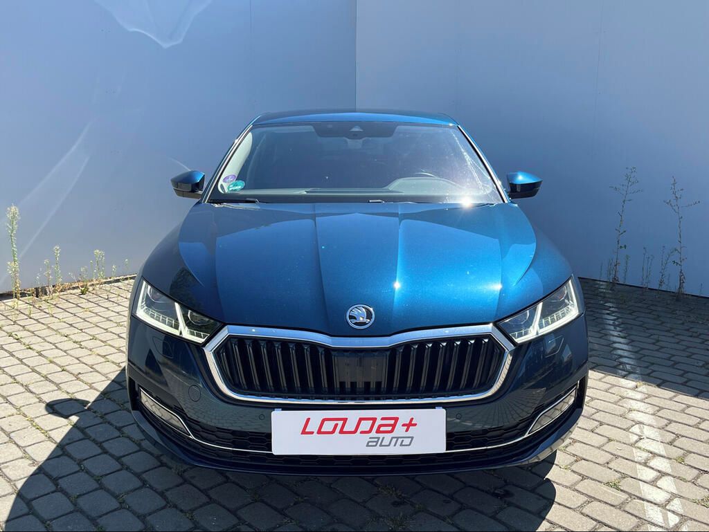 Škoda Octavia, Style 1.5 E-Tec 110 kW - fotka 4