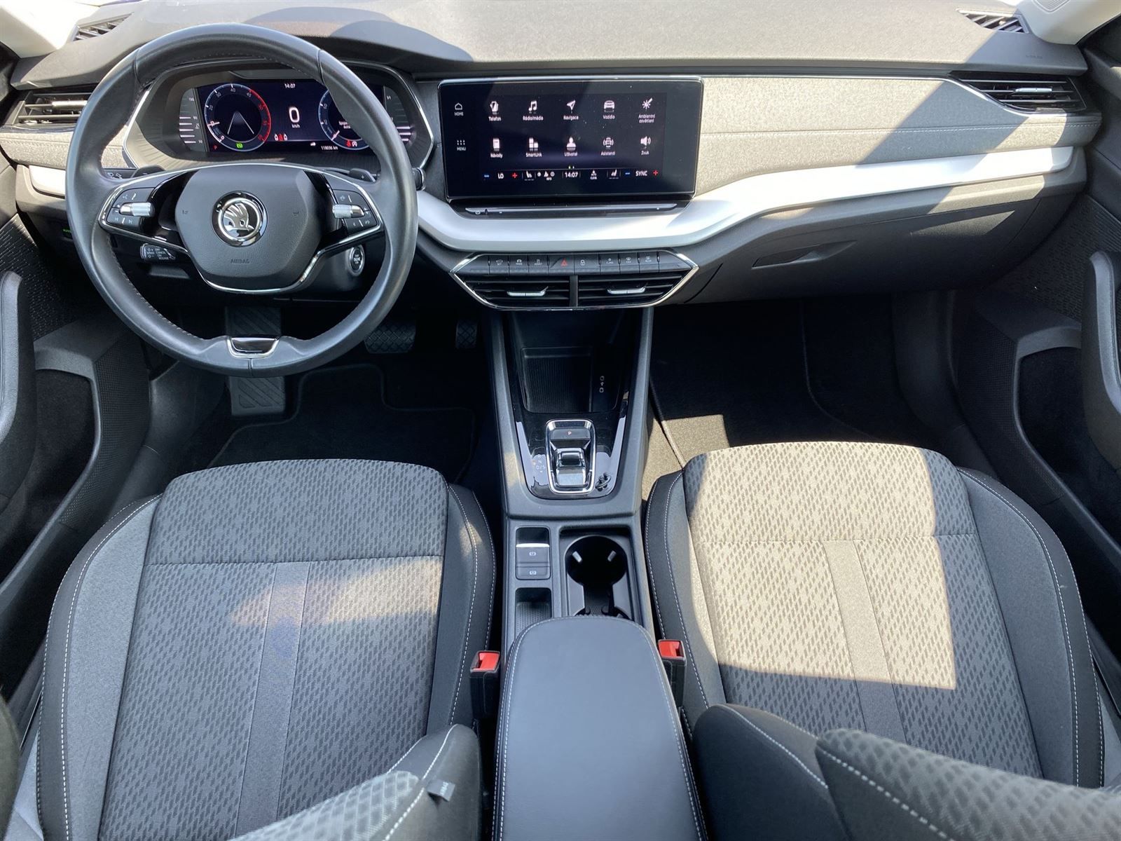 Škoda Octavia, Combi 2.0 TDI DSG Style+ - fotka 5