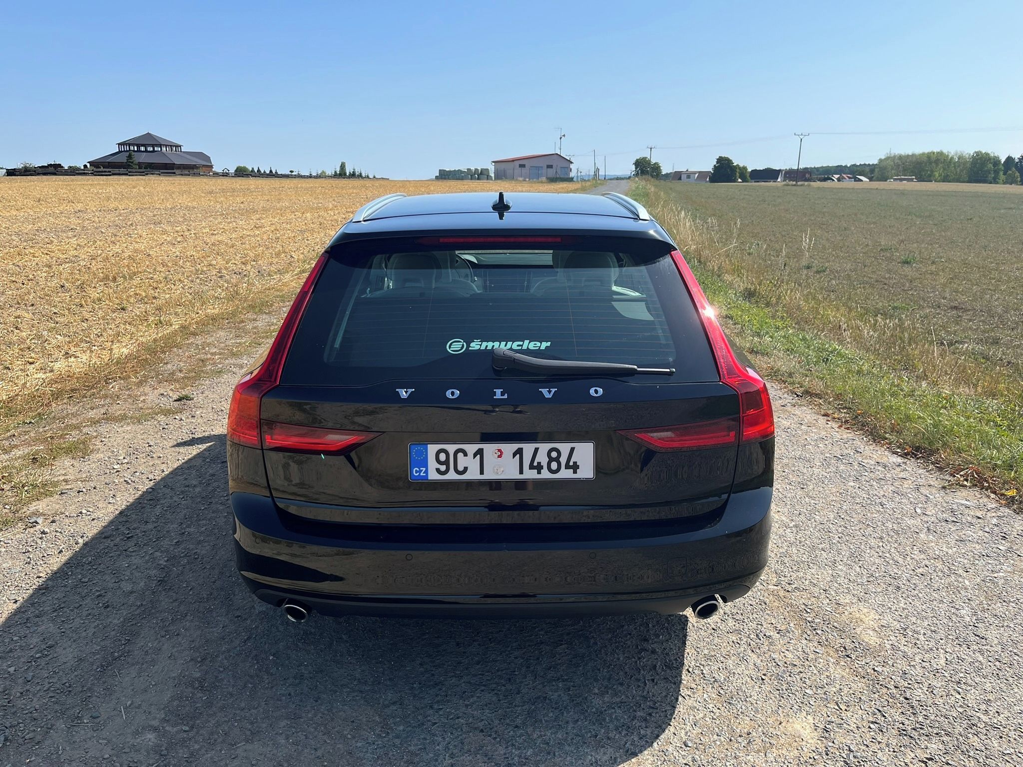 Volvo V90, D4 140 kW Momentum, AUT, Tažné - fotka 6