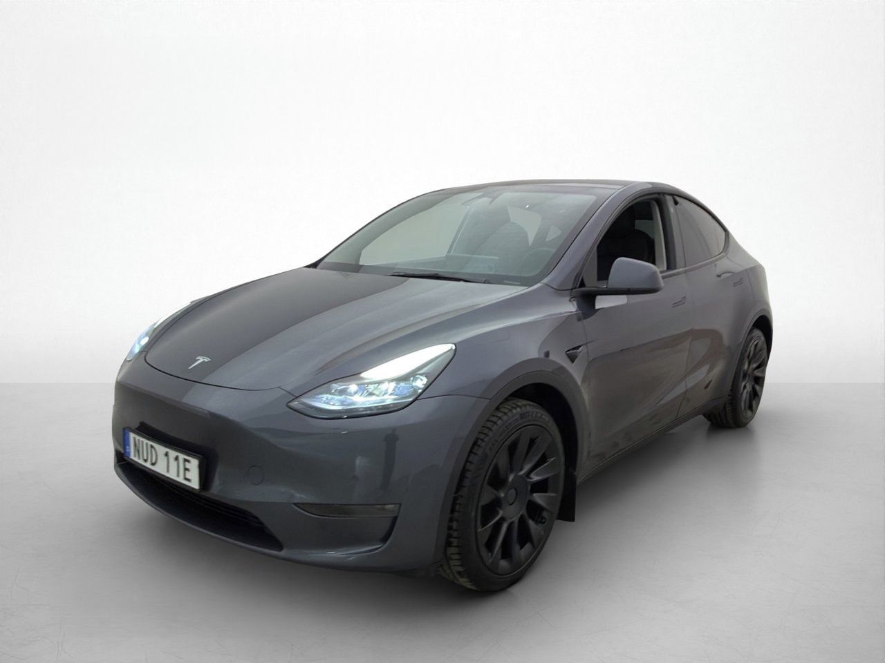 Tesla Model Y, Long Range AWD