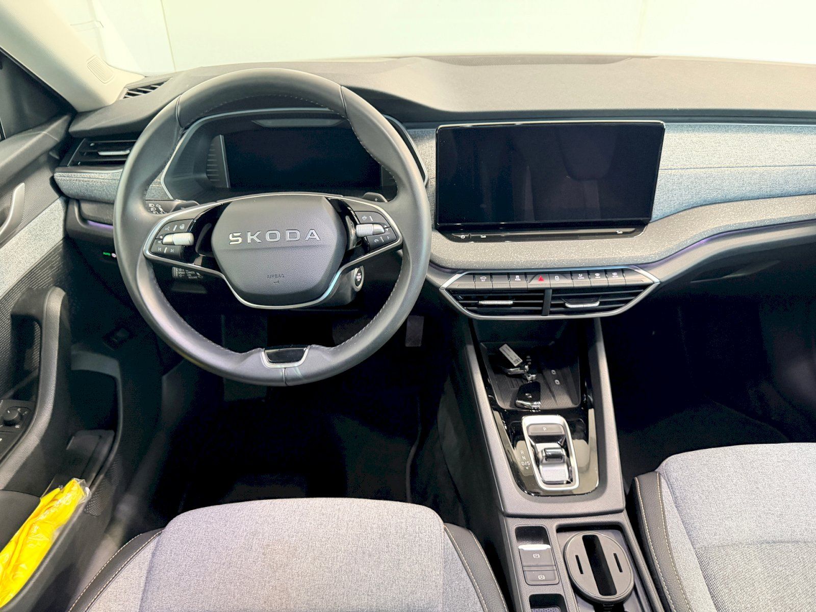 Škoda Octavia, 1.5 TSI 110 kW M-HEV A7F Top S - fotka 5