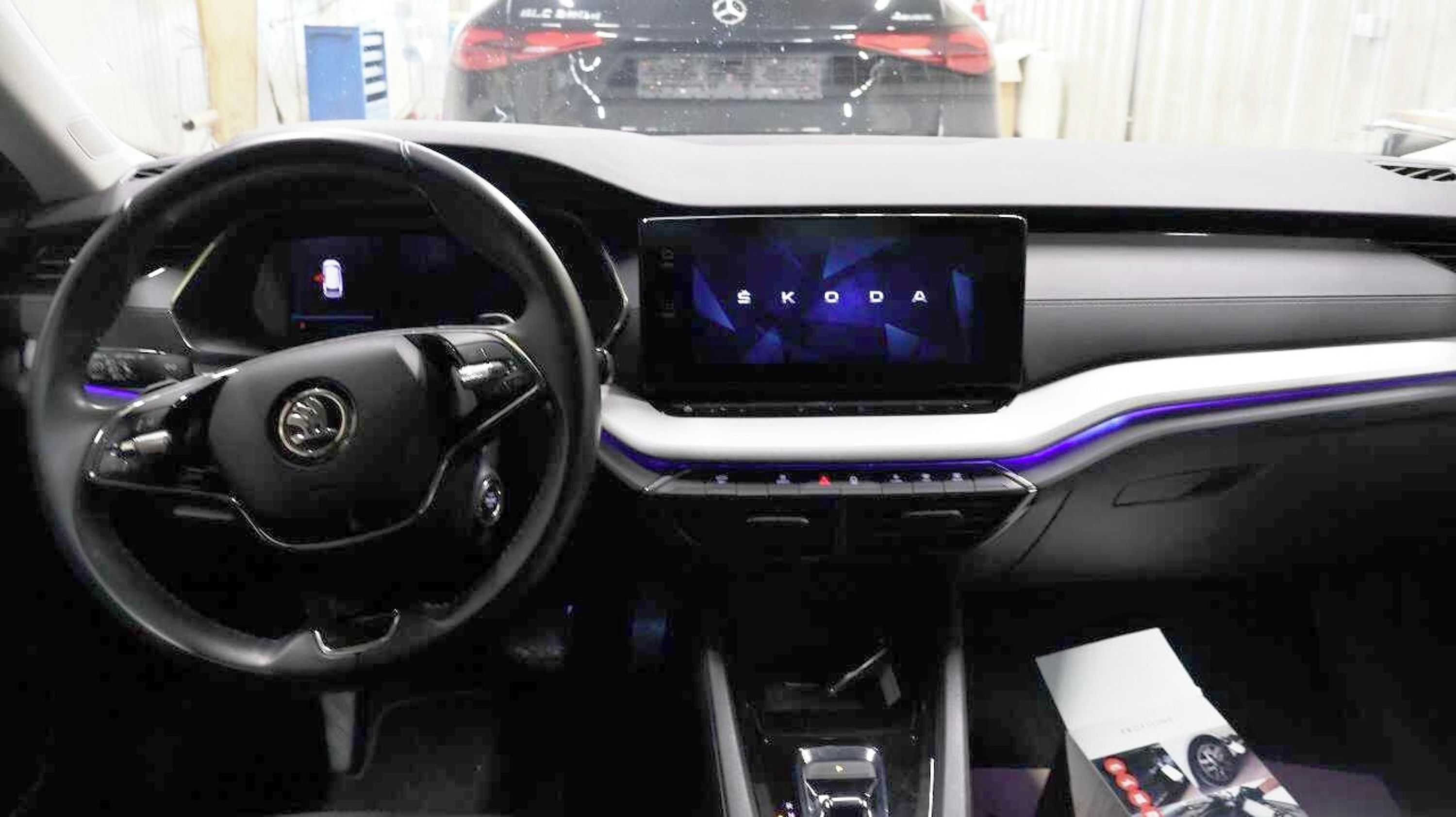 Škoda Octavia, 2.0 TDi (110 kW), plný servis - fotka 5