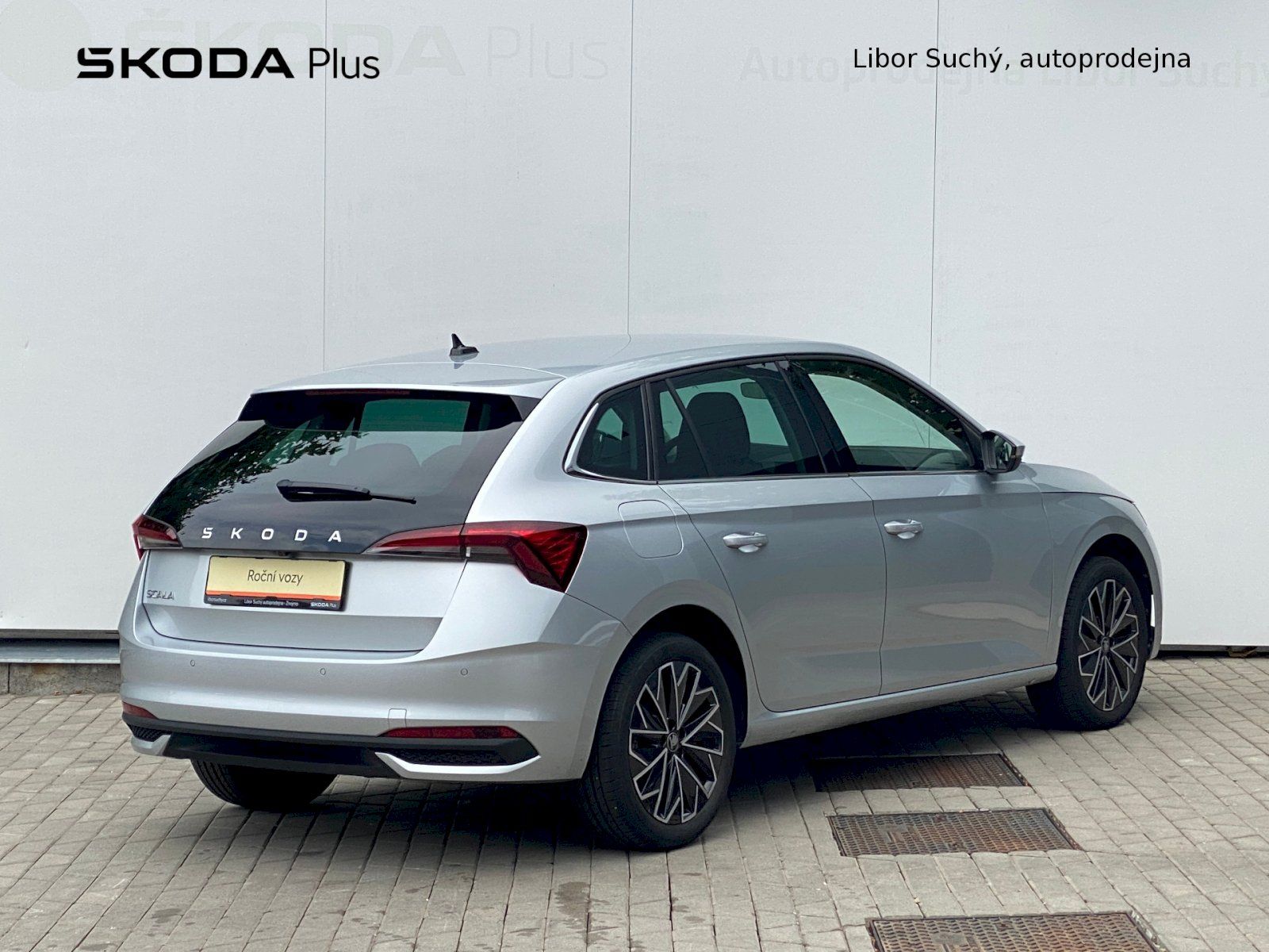 Škoda Scala, Top Selection 1.0 TSI 85 kW DS - fotka 2