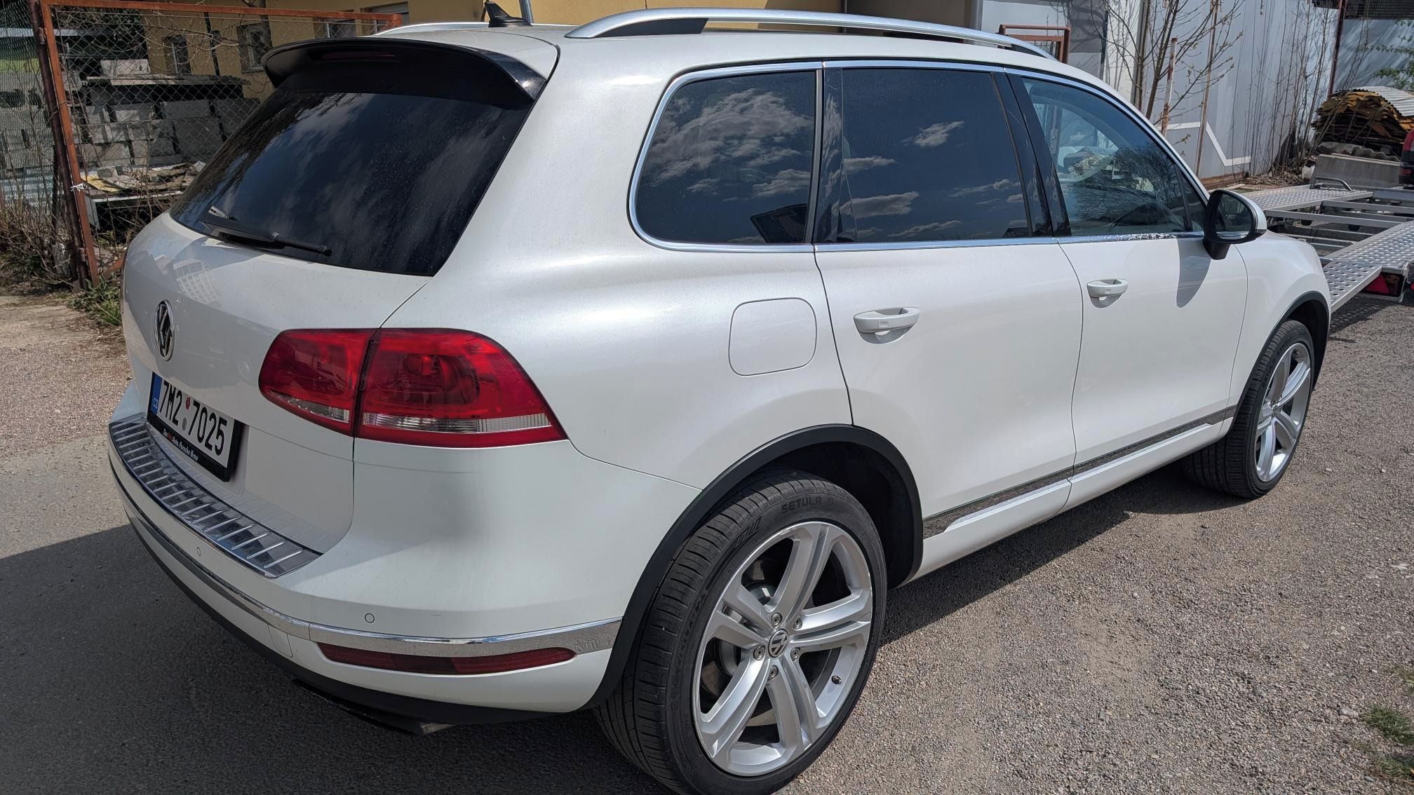 Volkswagen Touareg, 3.0TDi R,vzduch,servis,odpočet - fotka 5