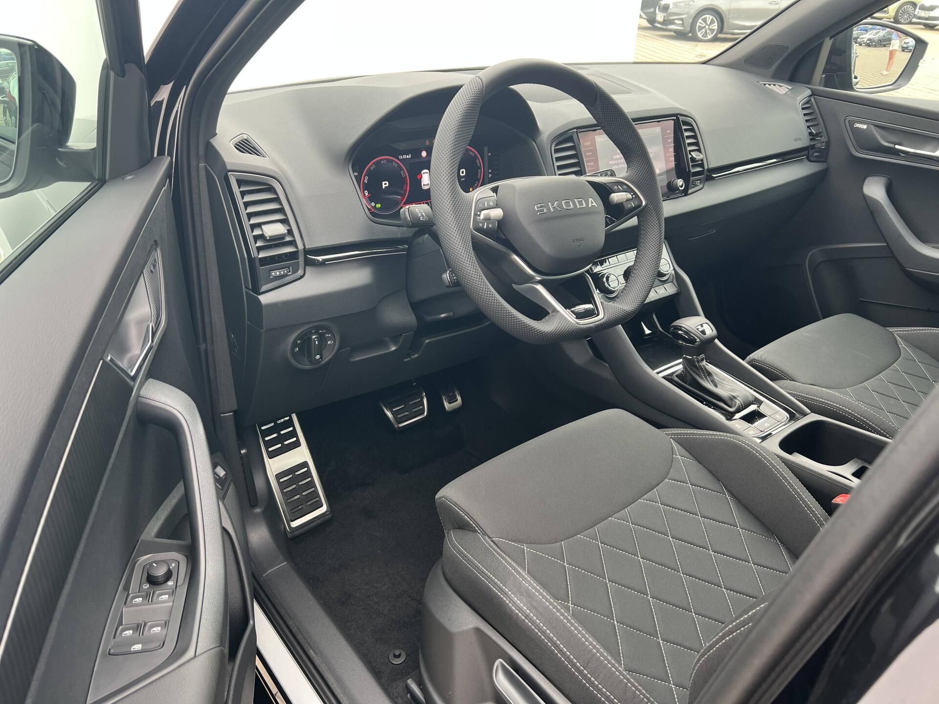 Škoda Karoq, Sportline 7DSG 1,5TSI - fotka 3