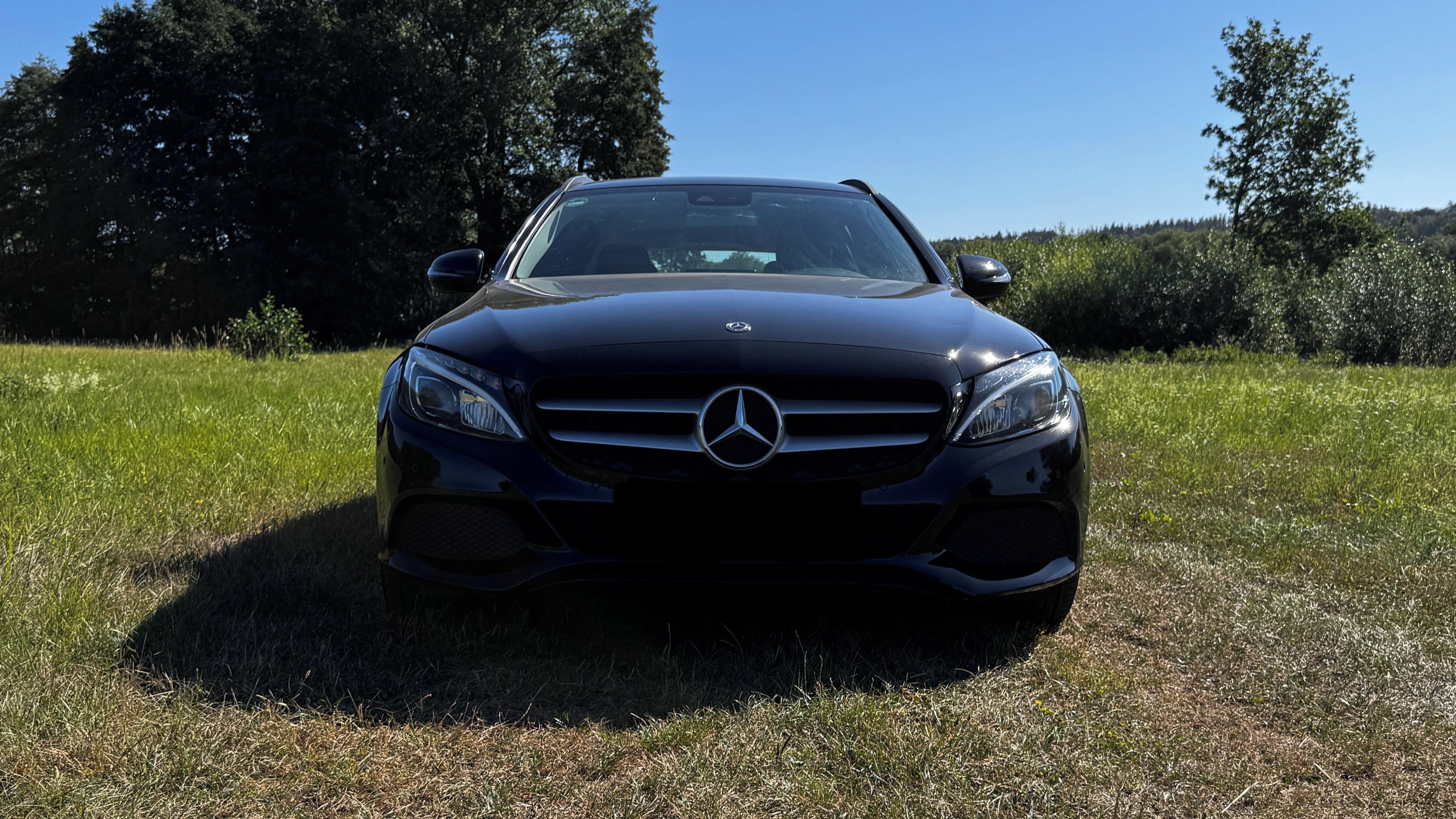 Mercedes-Benz Třídy C, C200d, PRAVIDELNÝ SERVIS - fotka 2