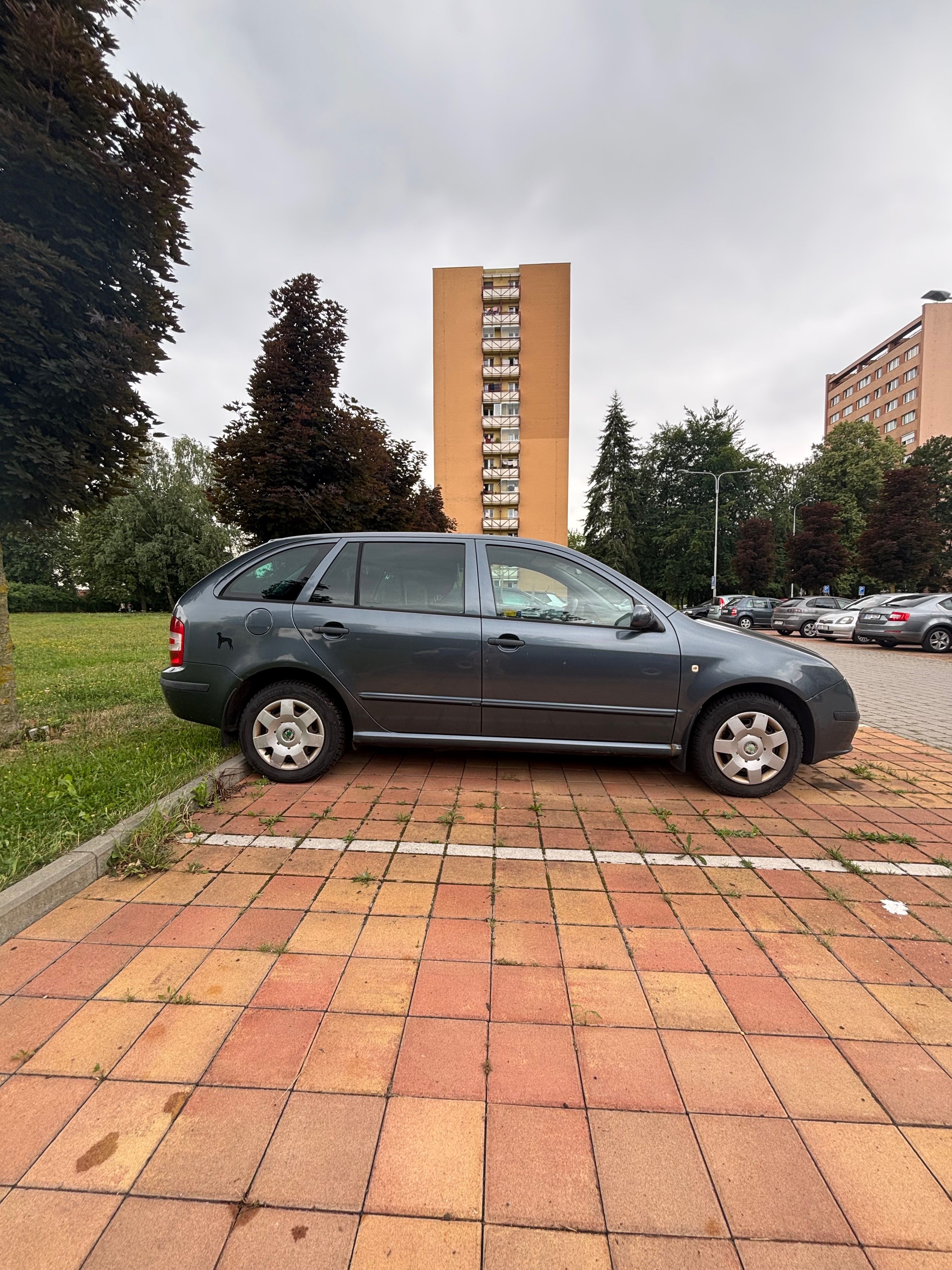 Škoda Fabia, Combi 1.2 HTP - fotka 4