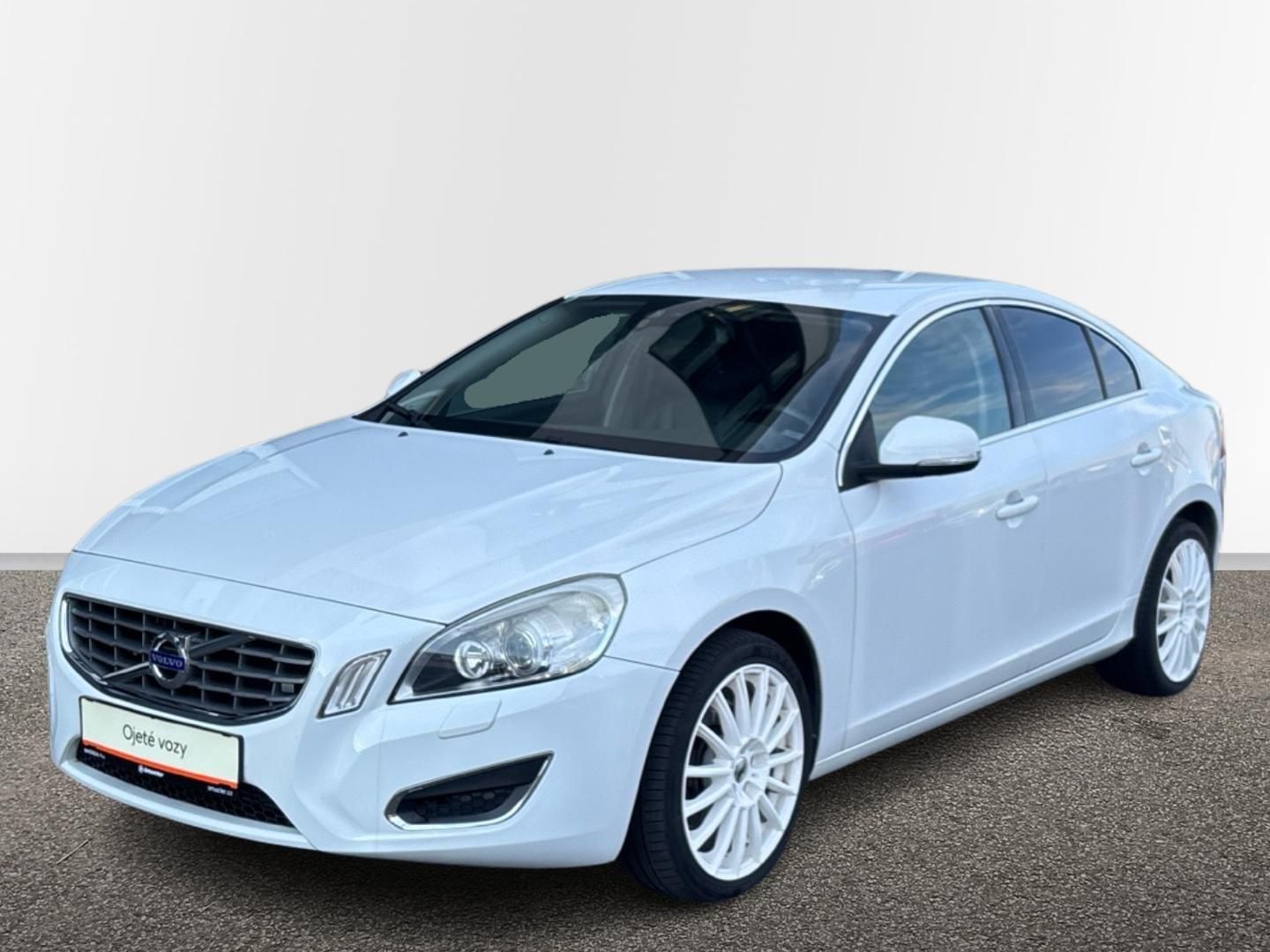 Volvo S60, 2.0 Turbo / 149 kW