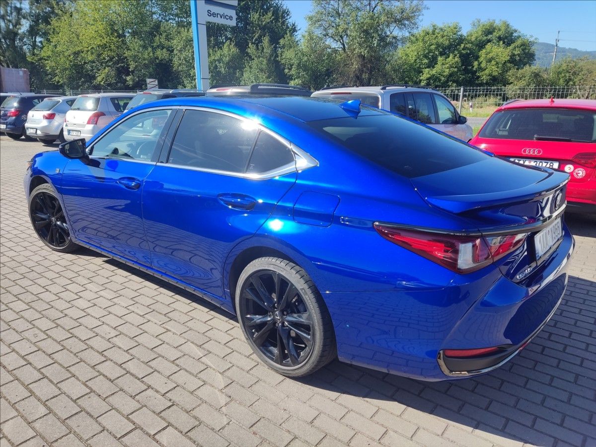 Lexus ES 300h, 2,5   ES volat předem! - fotka 4