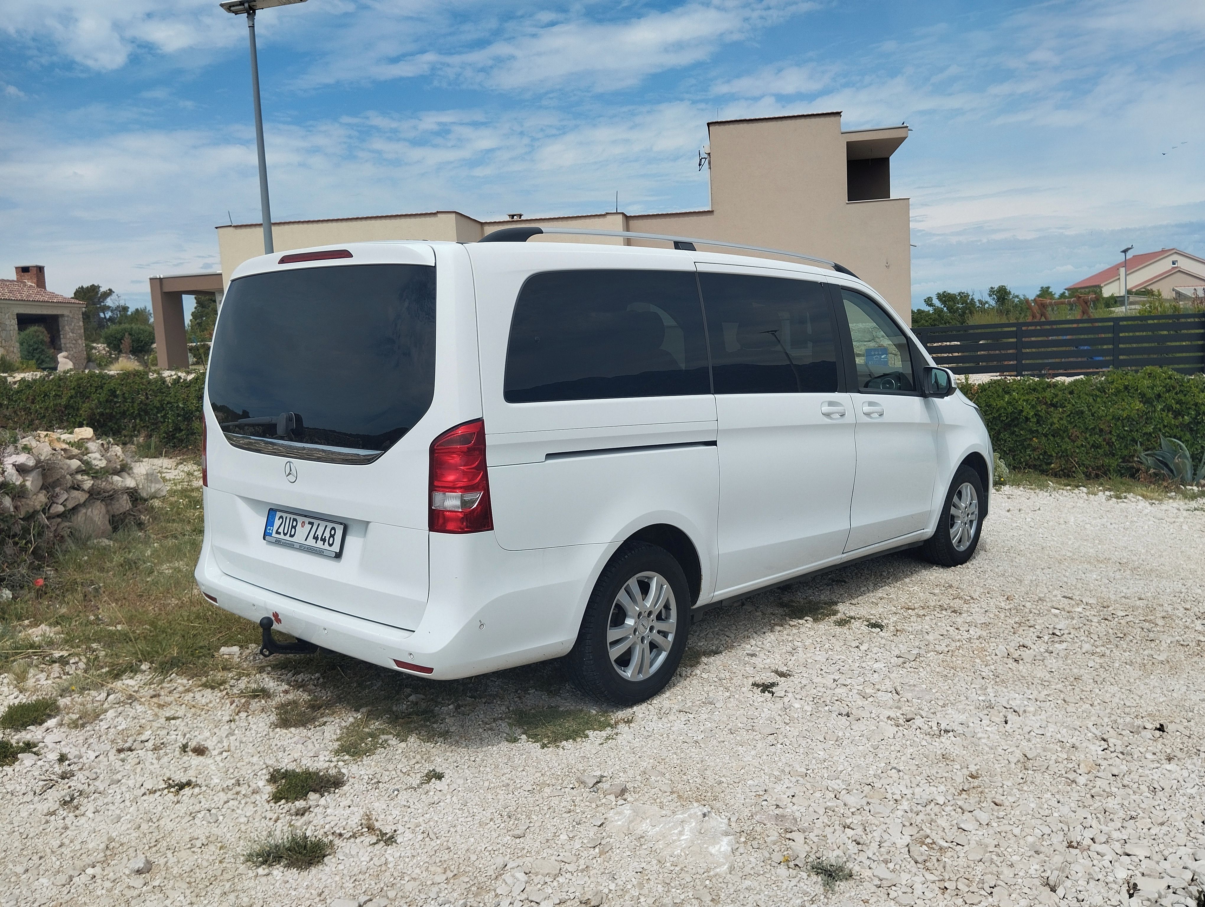 Mercedes-Benz Třídy V, Mercedes Benz V 220 CDI - fotka 3