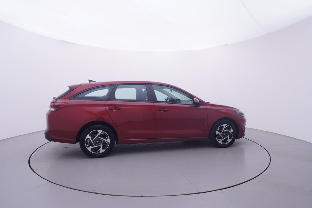 Hyundai i30, Comfort 1.0 GDI 73 kW - fotka 6