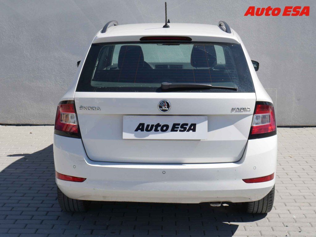 Škoda Fabia, 1.0TSI - fotka 5