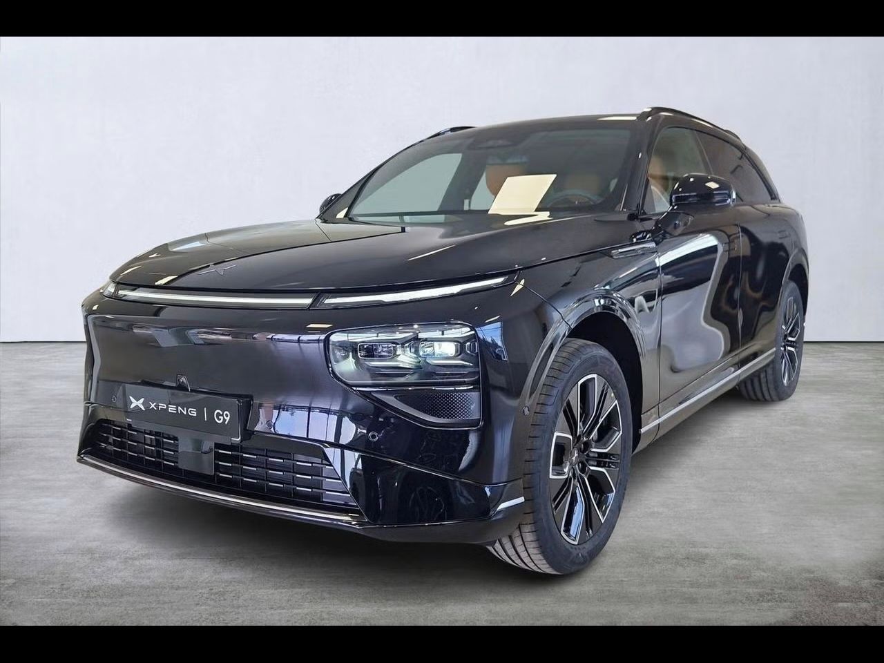 XPENG G9, Performance*vzduch*vyhř. vol.