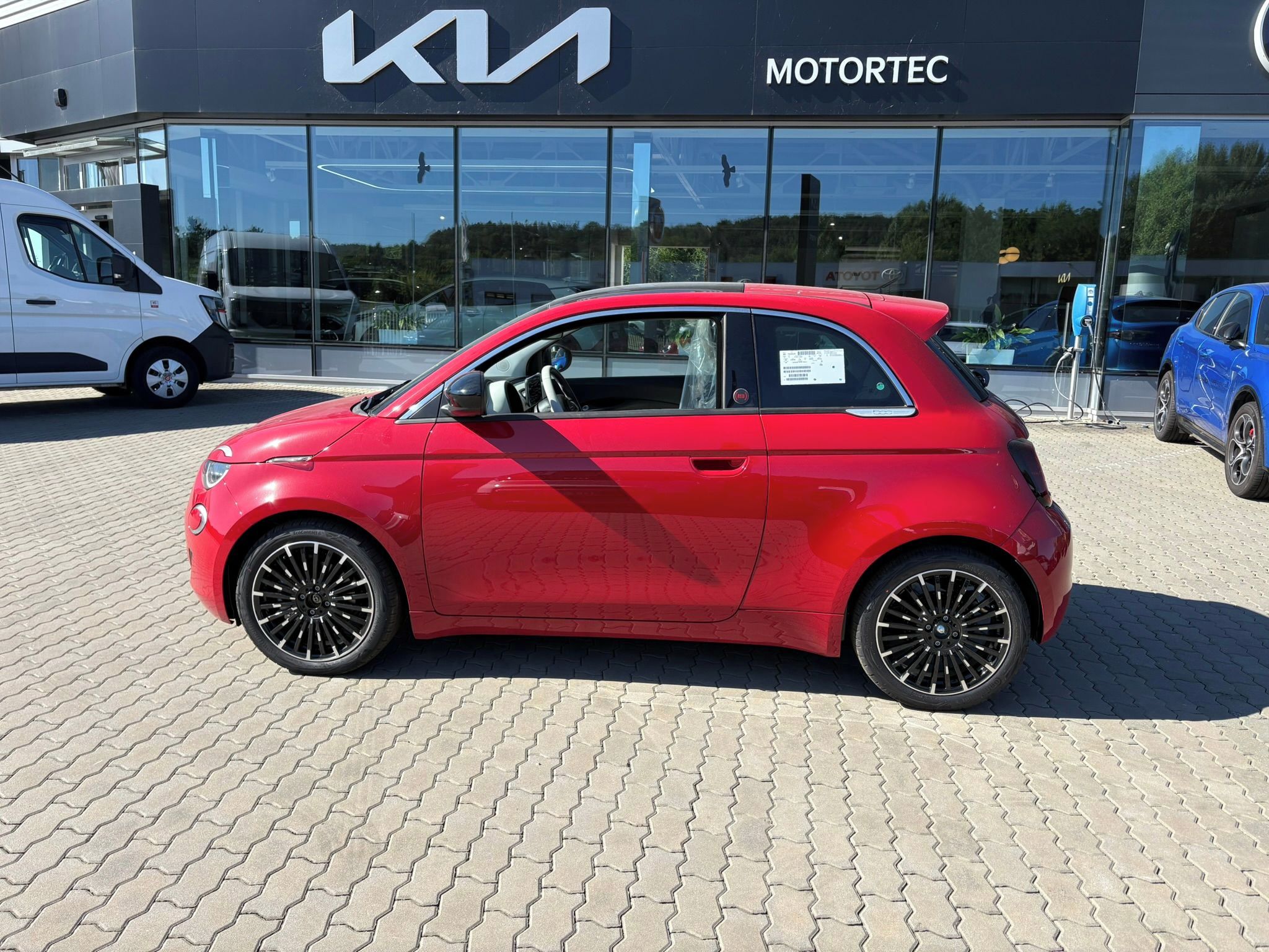 Fiat 500, Hybrid La Prima HB 1.0 BSG 65k - fotka 4