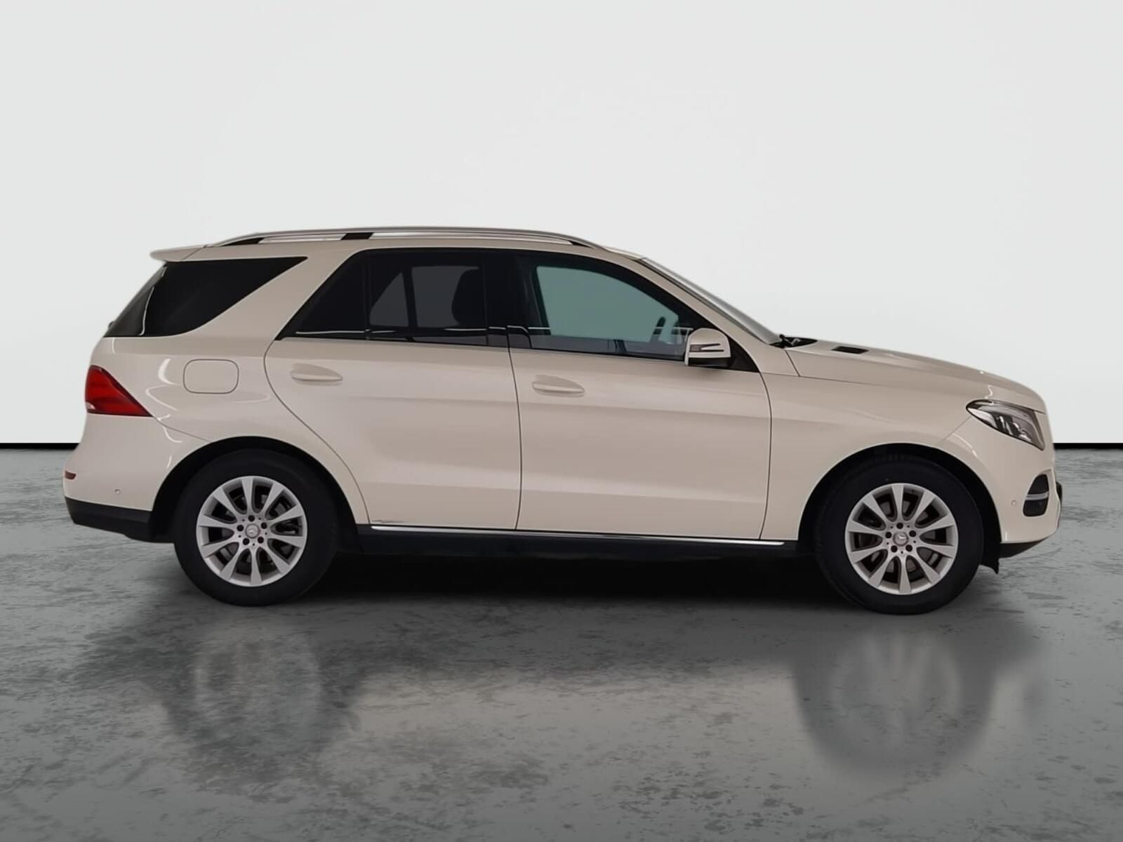 Mercedes-Benz GLE, 350 d, 4X4, Automat, Kůže - fotka 6