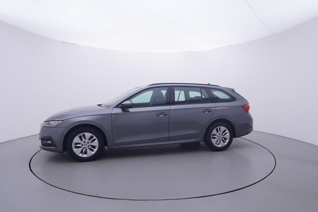 Škoda Octavia, Ambition 1.5 TSI 110 kW - fotka 2