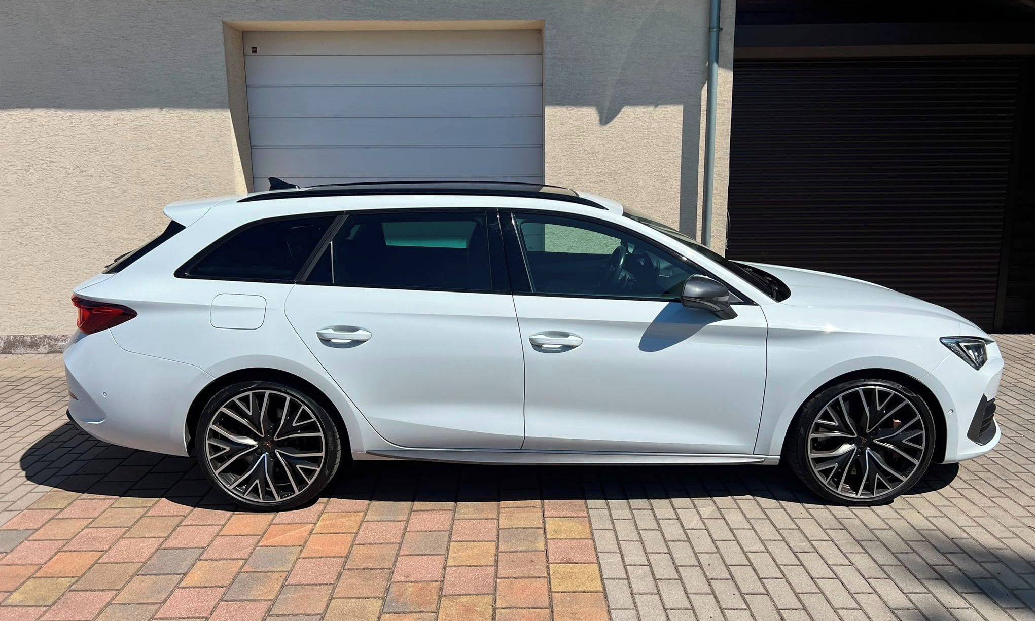 Cupra Leon, 2.0 TSI 310k DSG 4WD, záruka - fotka 6