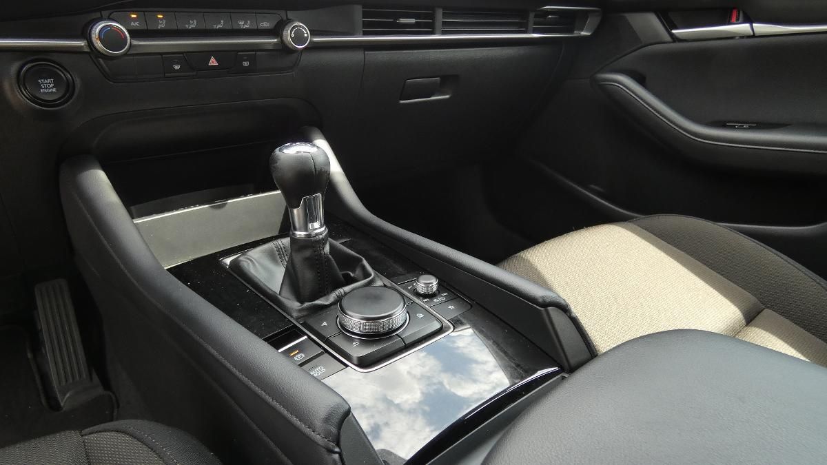 Mazda 3, 2.0 Skyactive-G120 - fotka 6