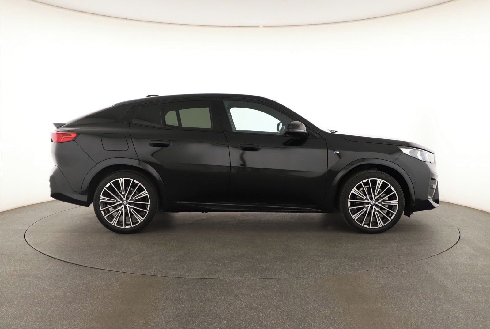 BMW X2, sDrive20i, M Paket - fotka 6