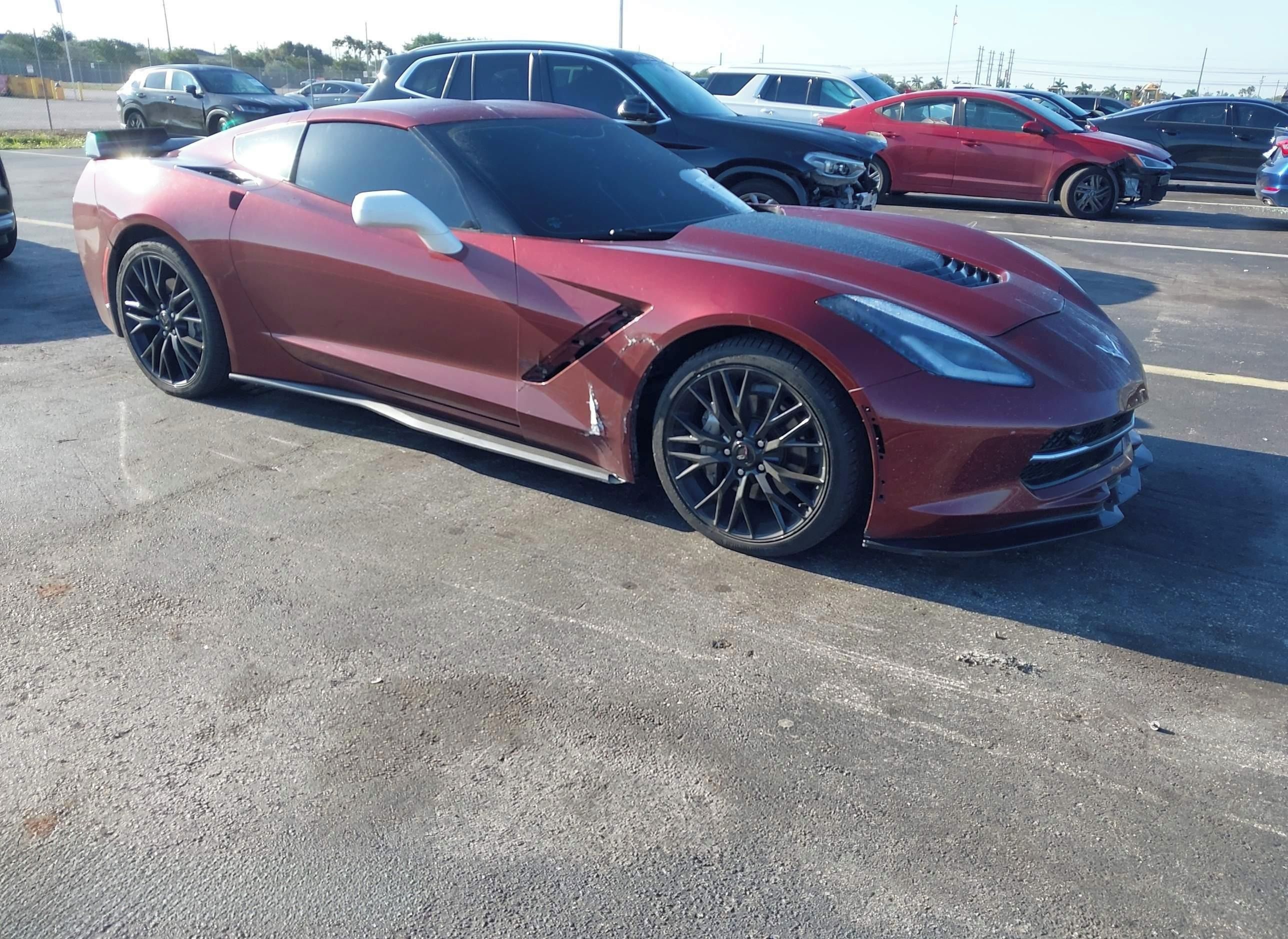Chevrolet Corvette, Auto na cestě - fotka 2
