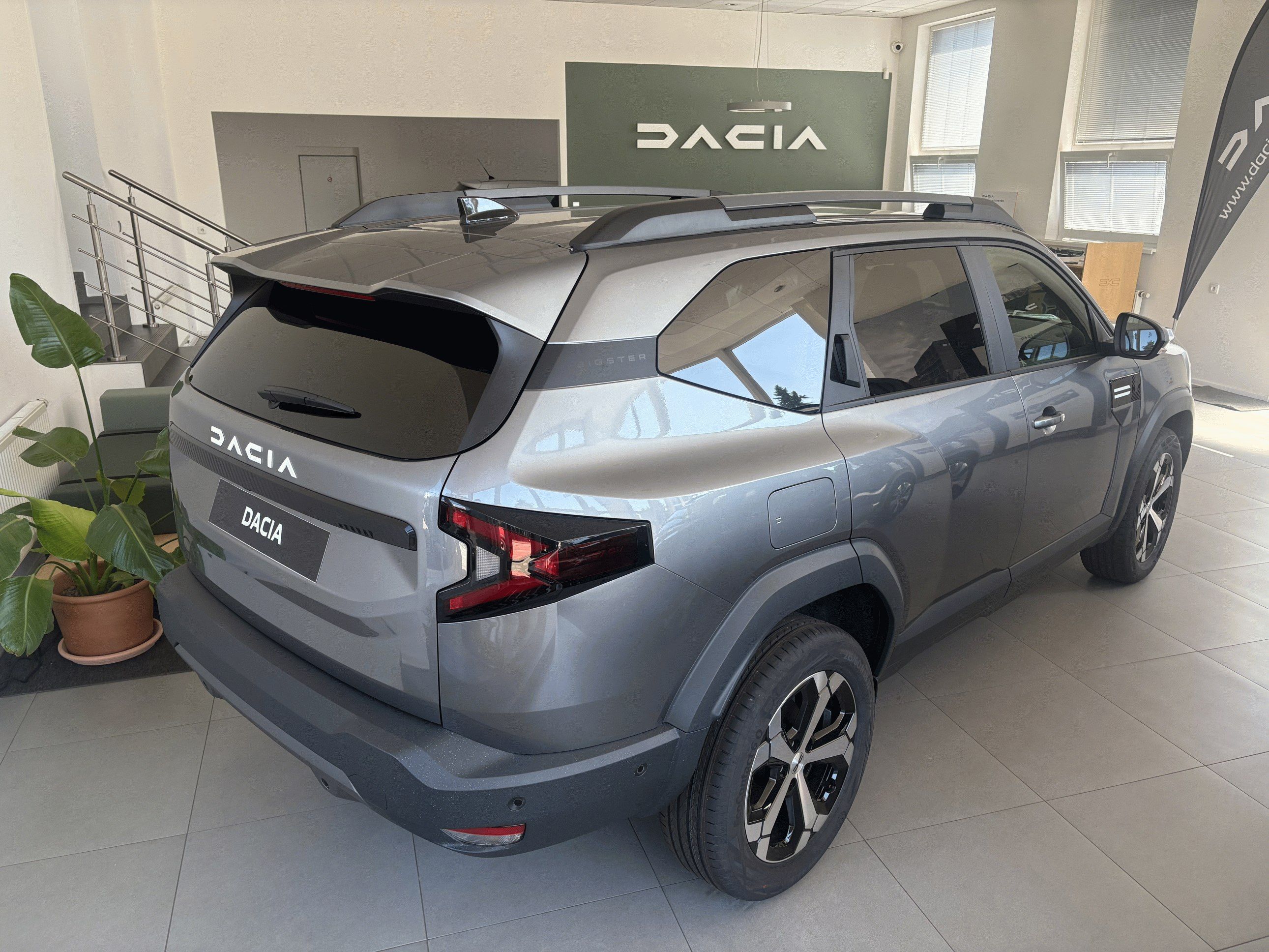 Dacia Bigster, Journey mildhybrid 140 - fotka 3