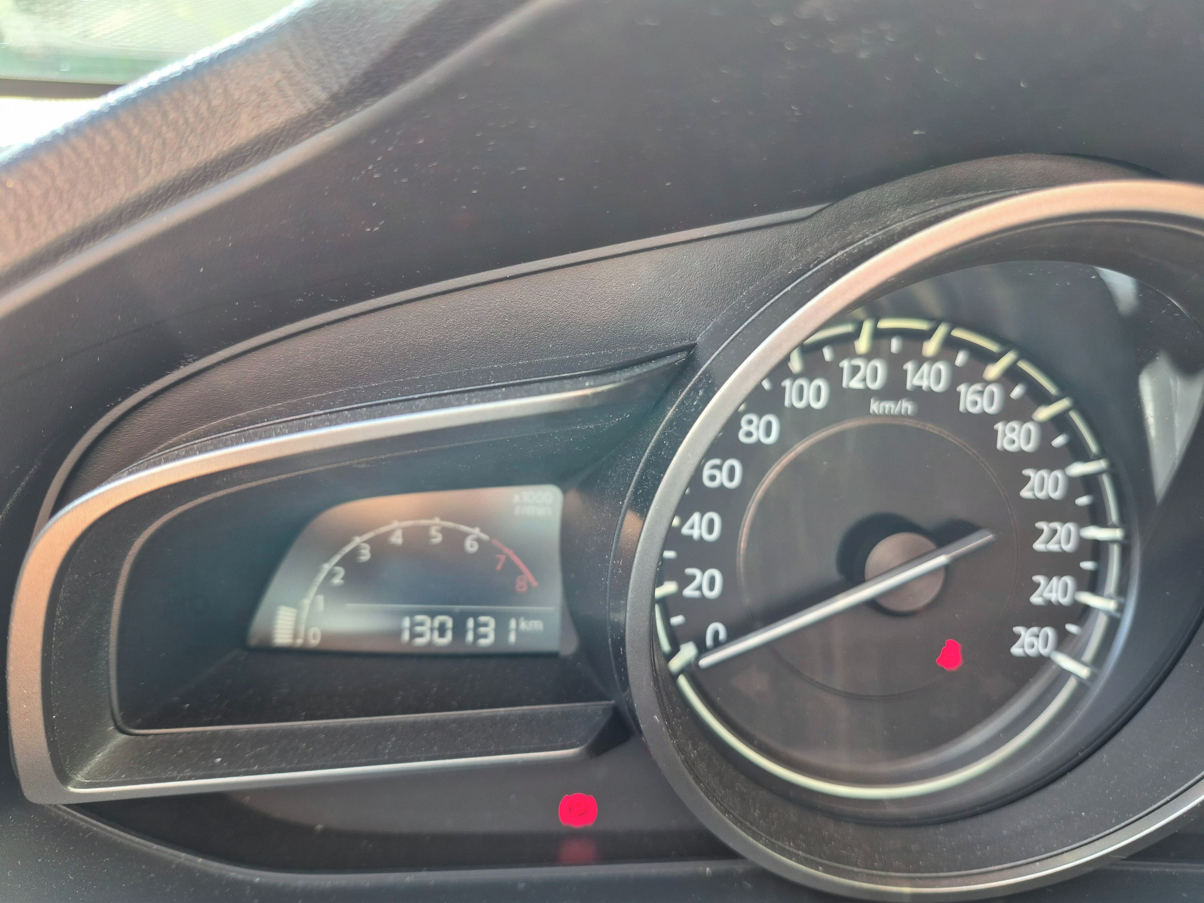 Mazda 3, 2.0 SKYACTIV-G - Servisováno - fotka 6