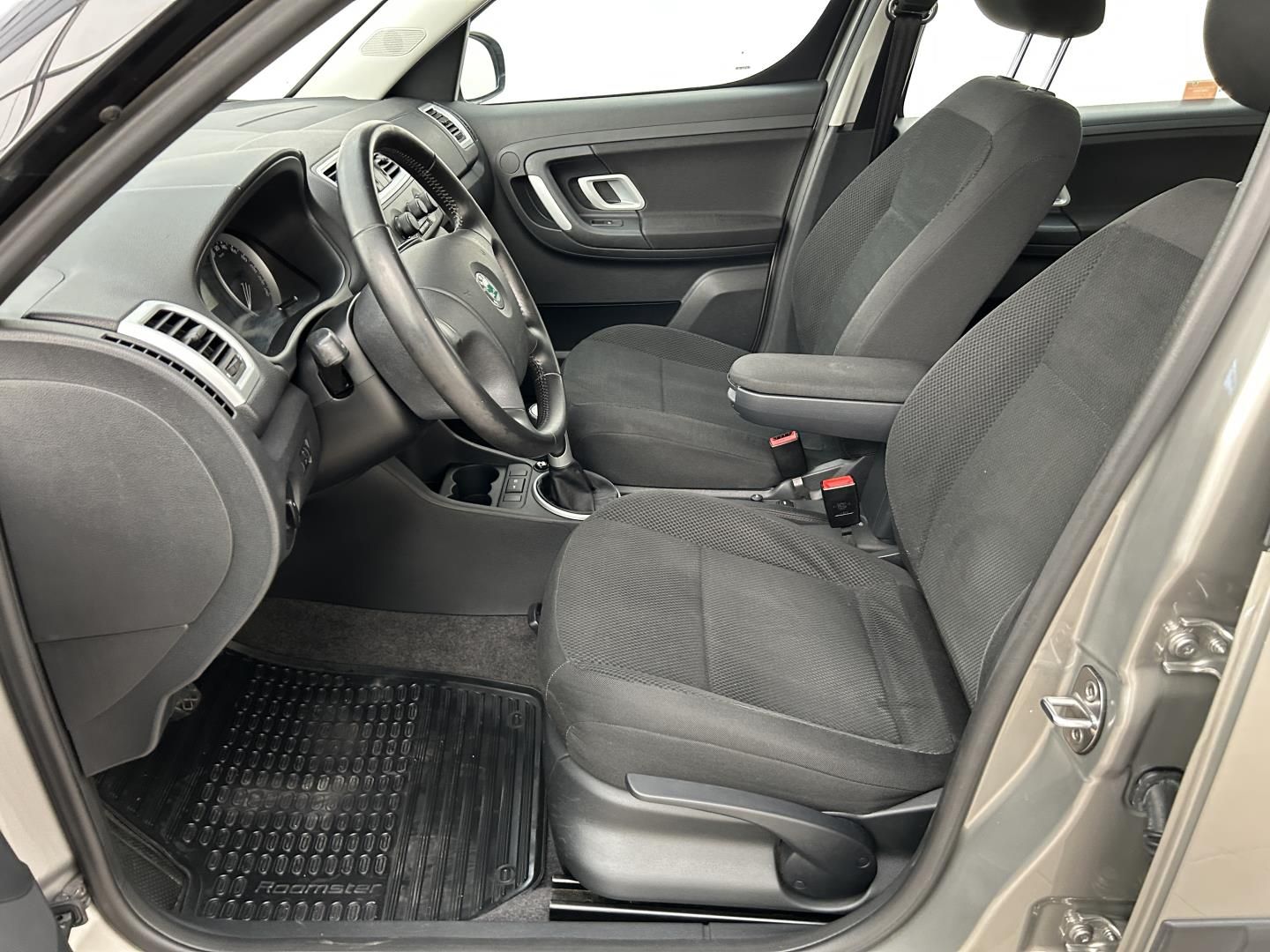 Škoda Roomster, 1.6V 77kW Comfort - fotka 6