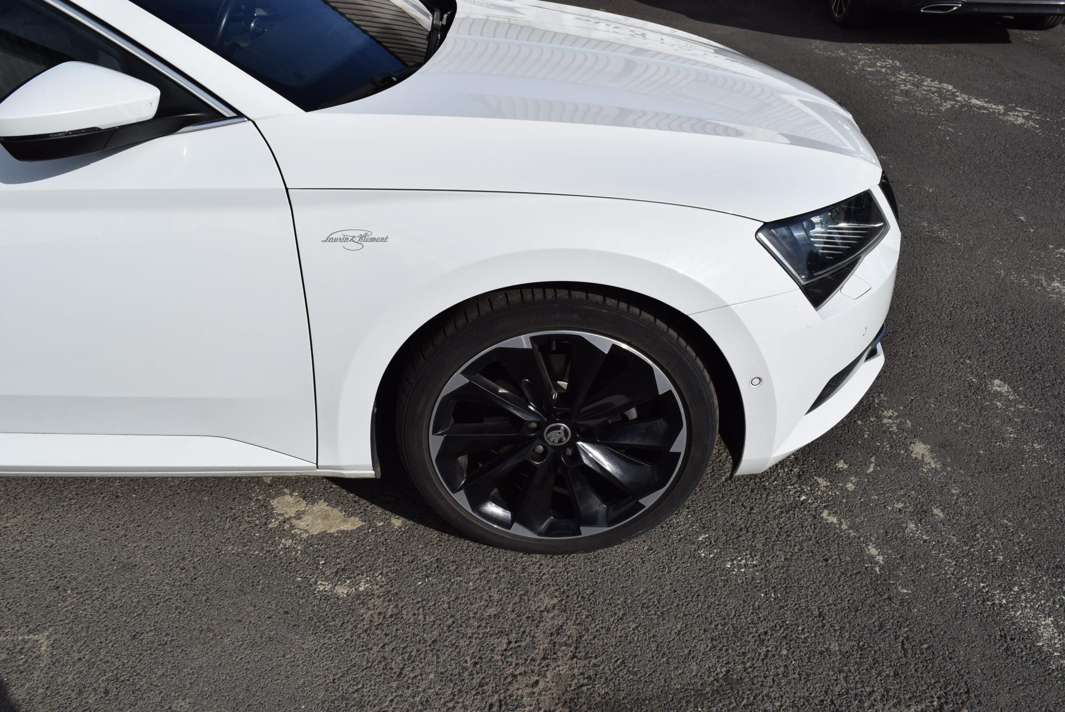 Škoda Superb, 2.0TDI 110kw 4x4 L&K DSG TAŽNÉ - fotka 5