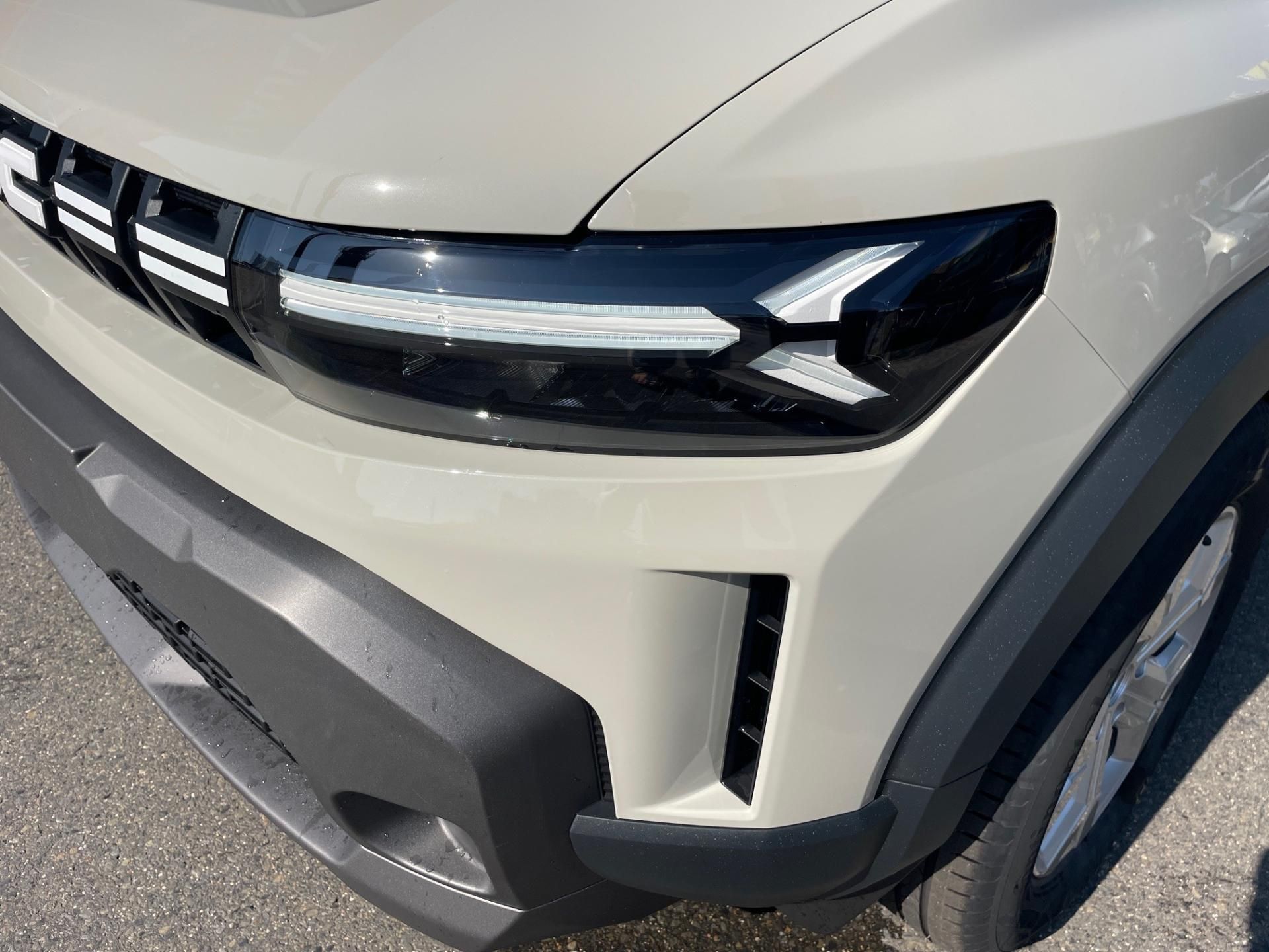 Dacia Duster, expression mild hybrid 140 - fotka 6