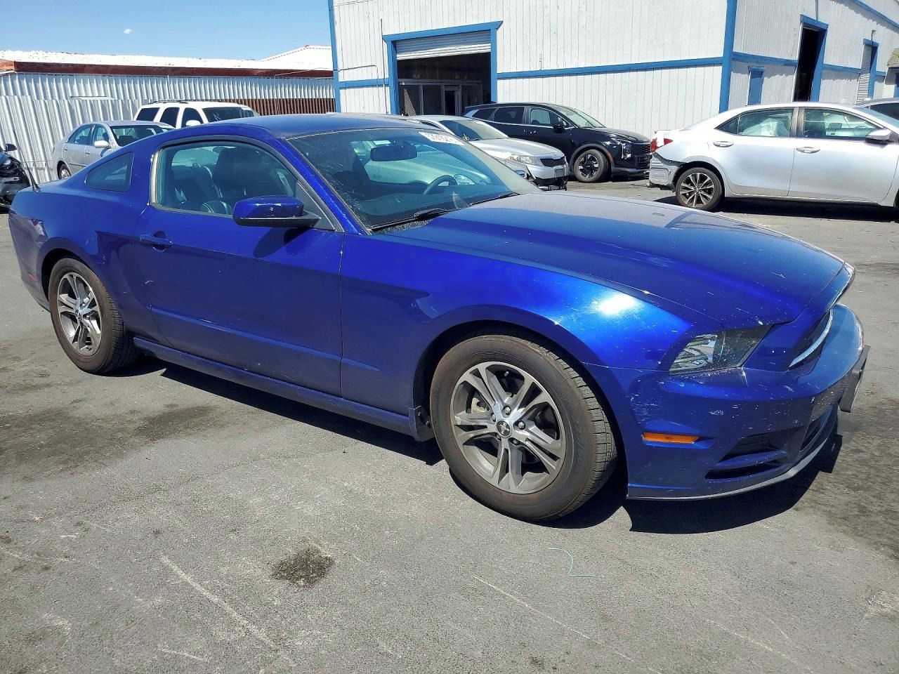 Ford Mustang, Auto na cestě - fotka 4